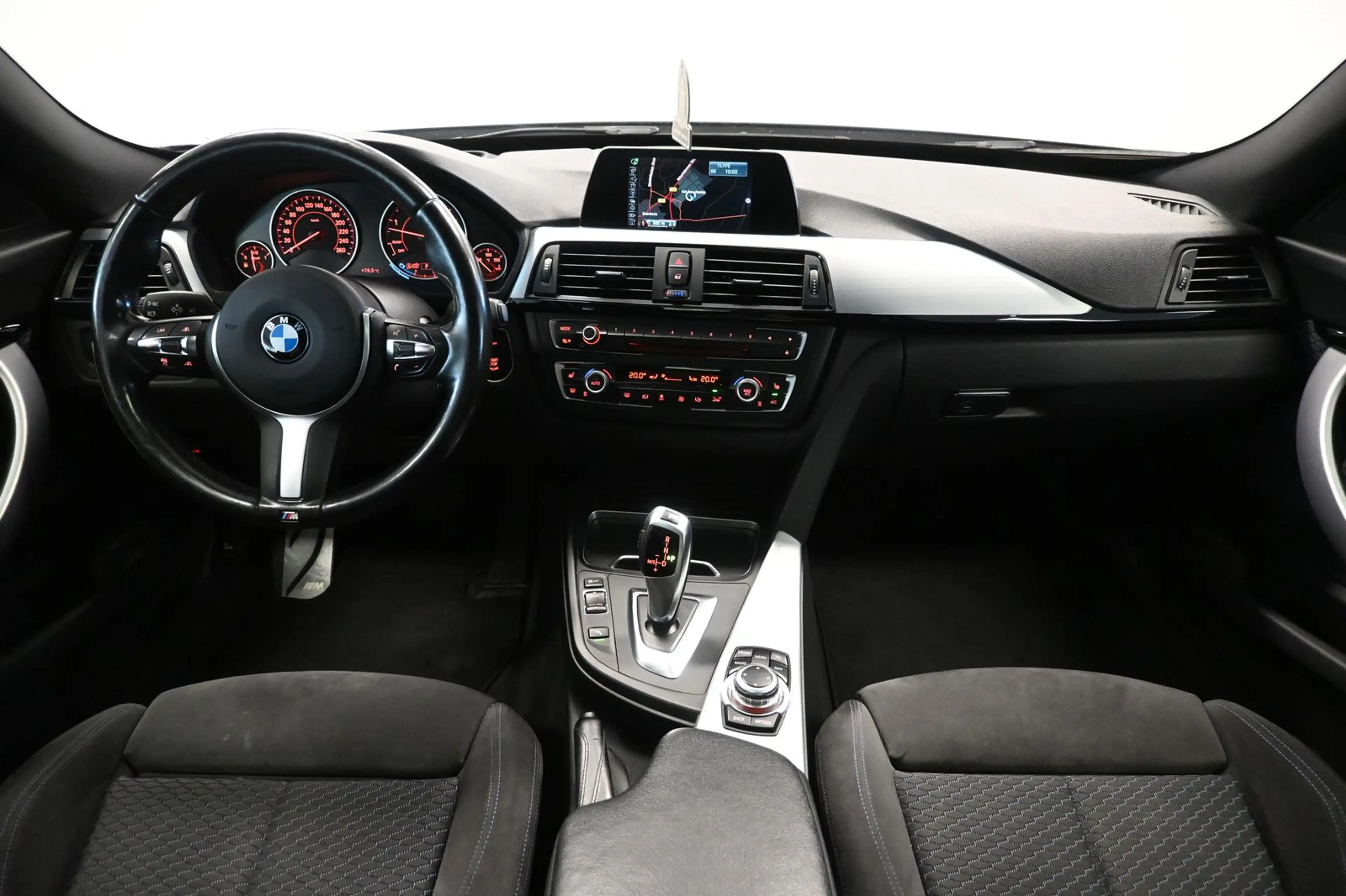 BMW 335 d xDrive M Sport*HUD*PANO*XENON — photo 12
