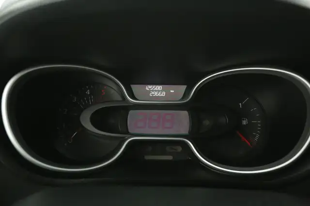 Renault Trafic view 13