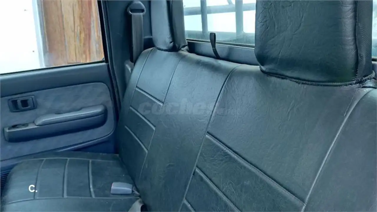 Toyota Hilux 2.4 D 4x4 Doble Cabina, foto 8