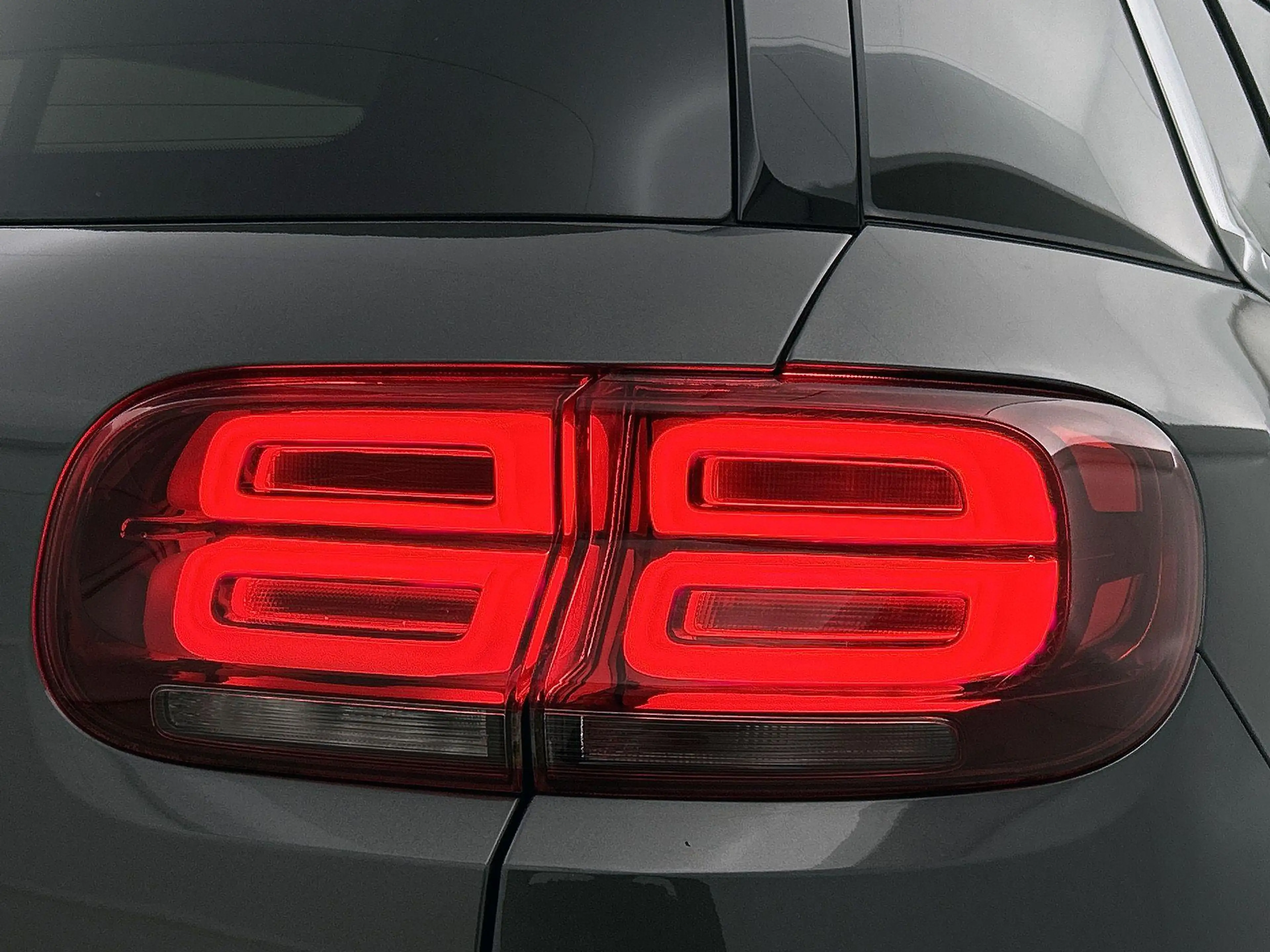 Citroen C5 Aircross 1.6 PureTech Shine — photo 12
