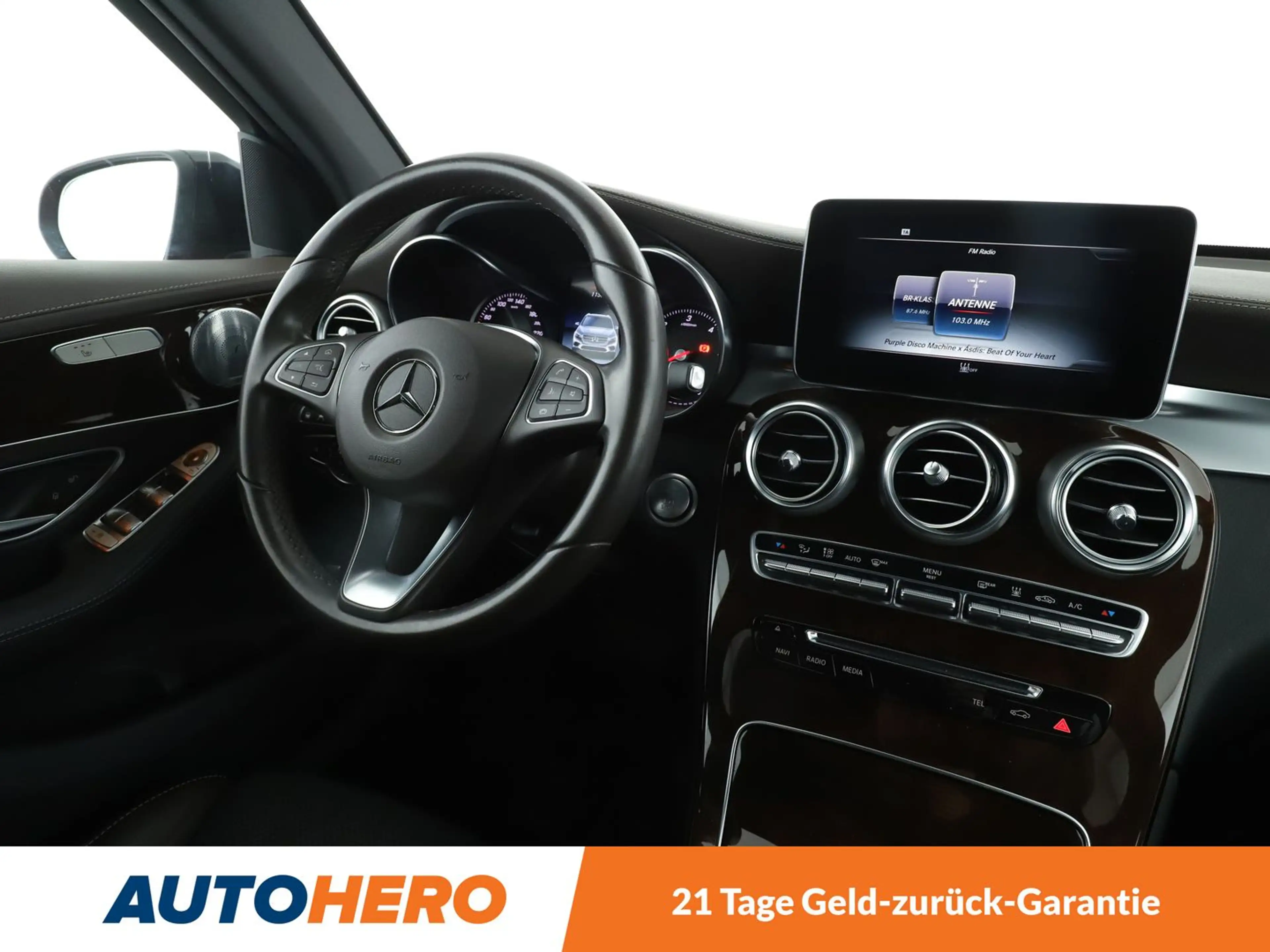 Mercedes-Benz GLC 350 GLC 350 d 4Matic AMG Line Aut.*NAVI*LED*ACC*AHK* — photo 13