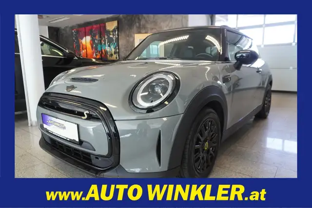MINI Cooper SE 32,6kWh Aut. Sport/Leder/Virtual/Navi/LED