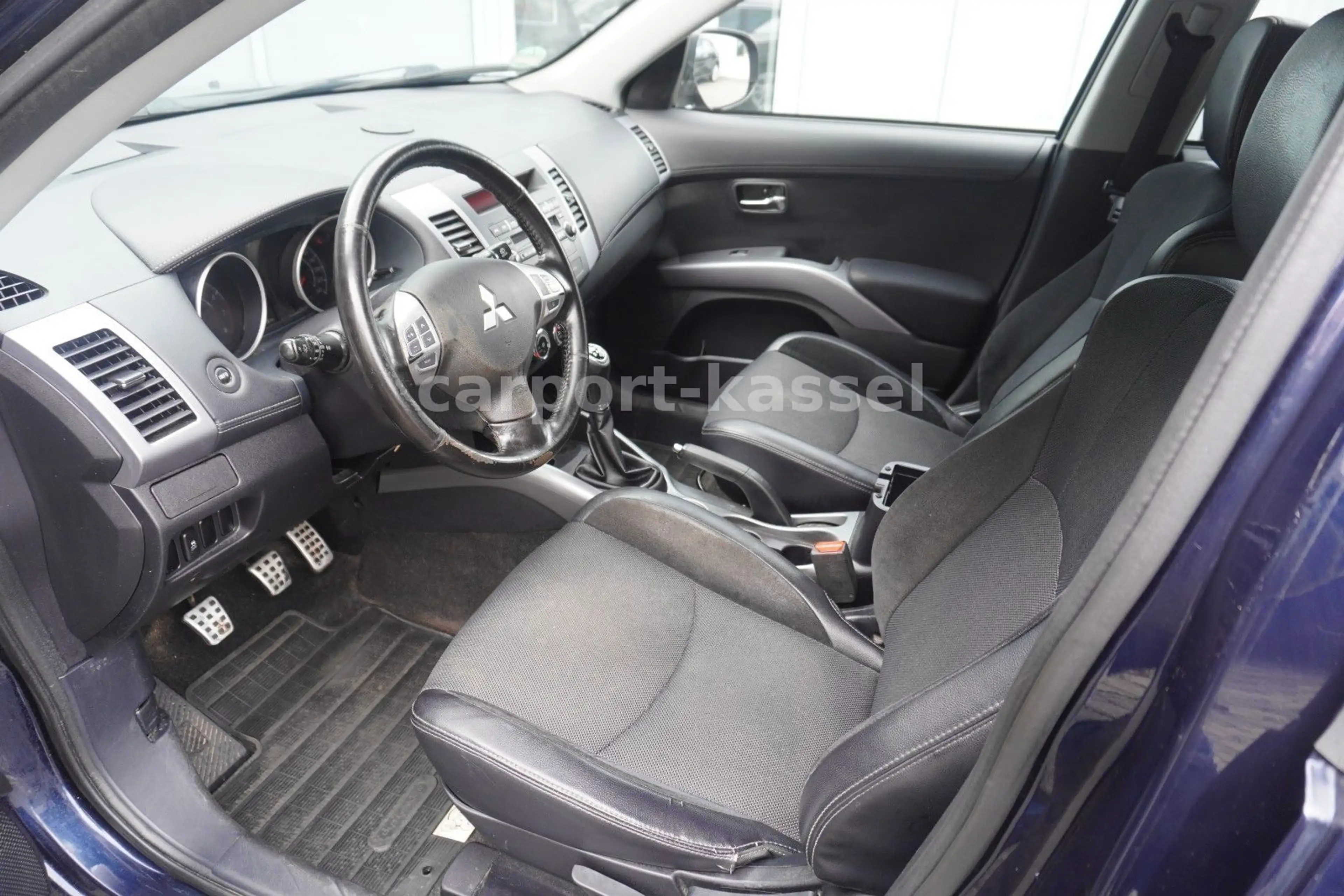 Mitsubishi Outlander Motion 2WD — photo 14