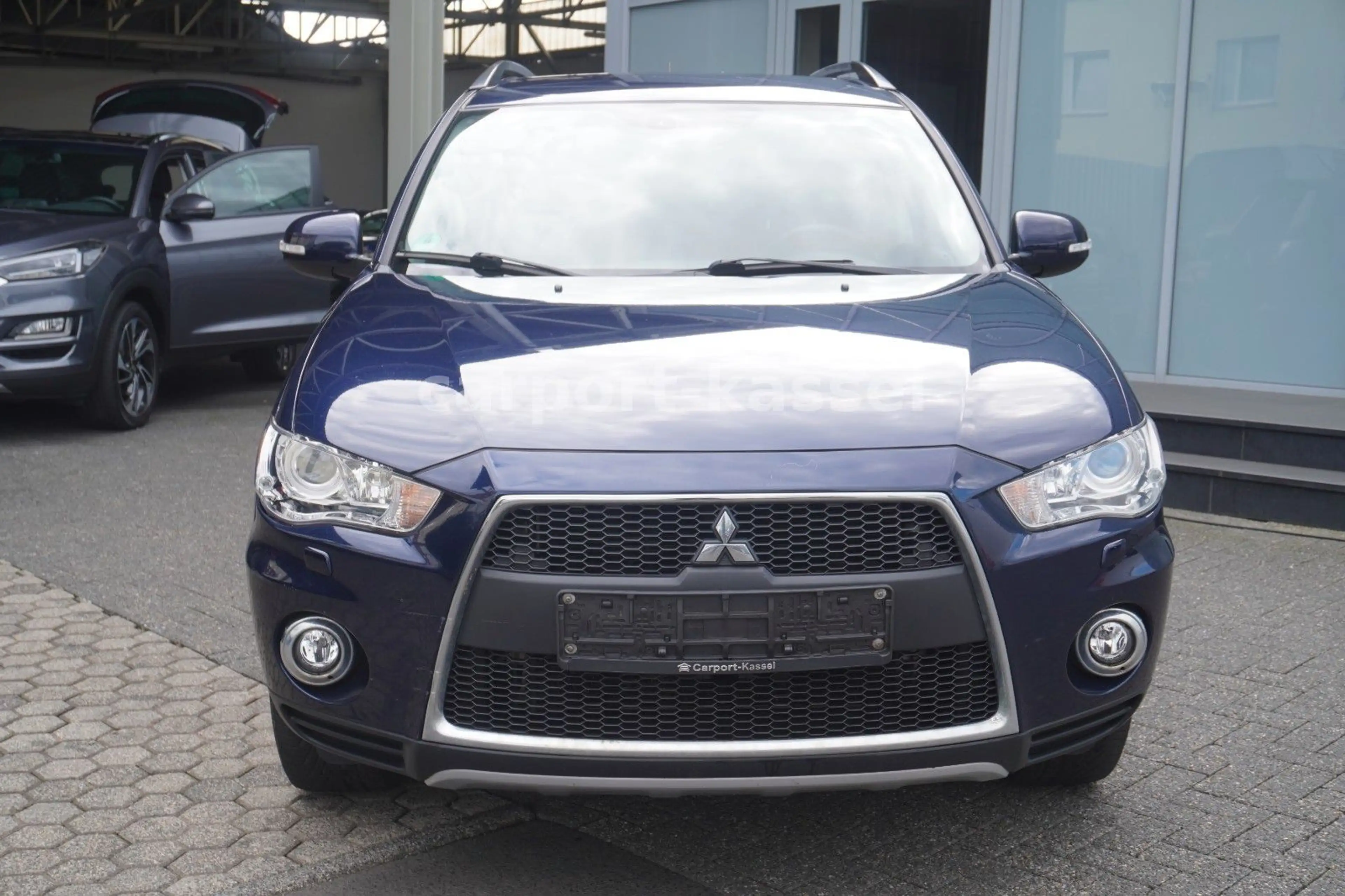 Mitsubishi Outlander Motion 2WD — photo 2
