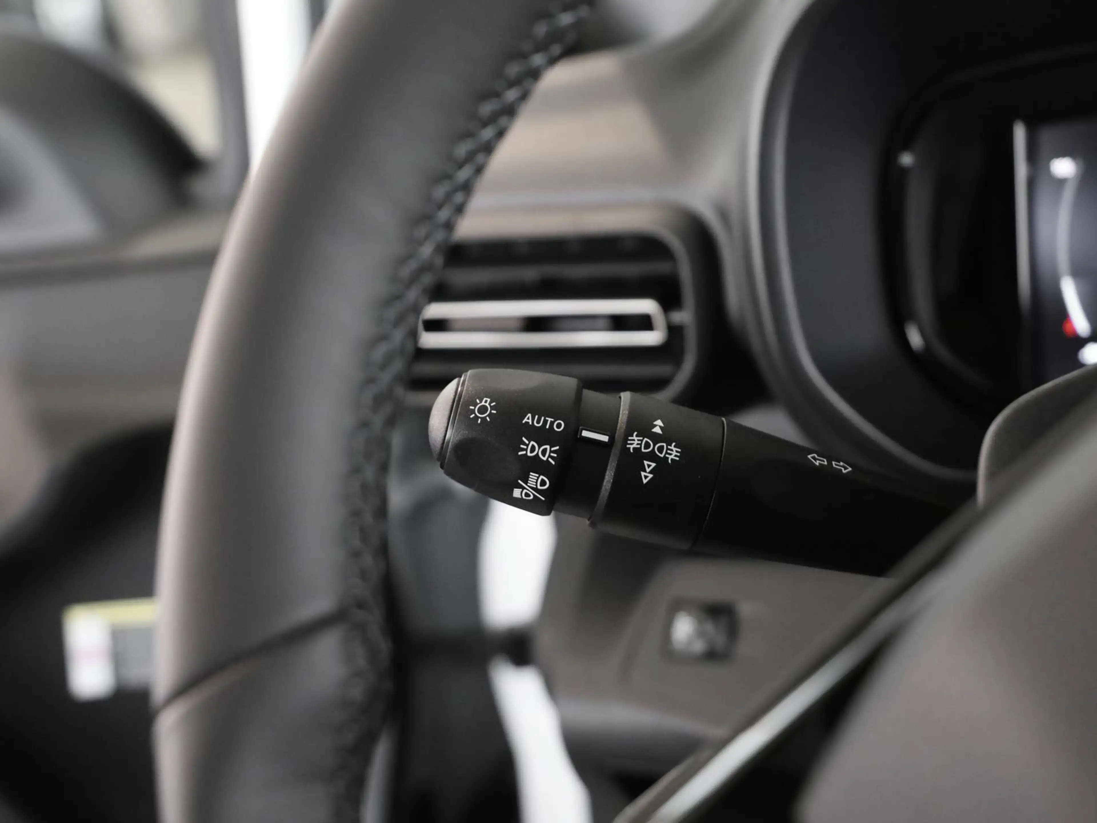 Toyota Proace City Verso Electric L1 Lounge NAVI SHZ BT — photo 15