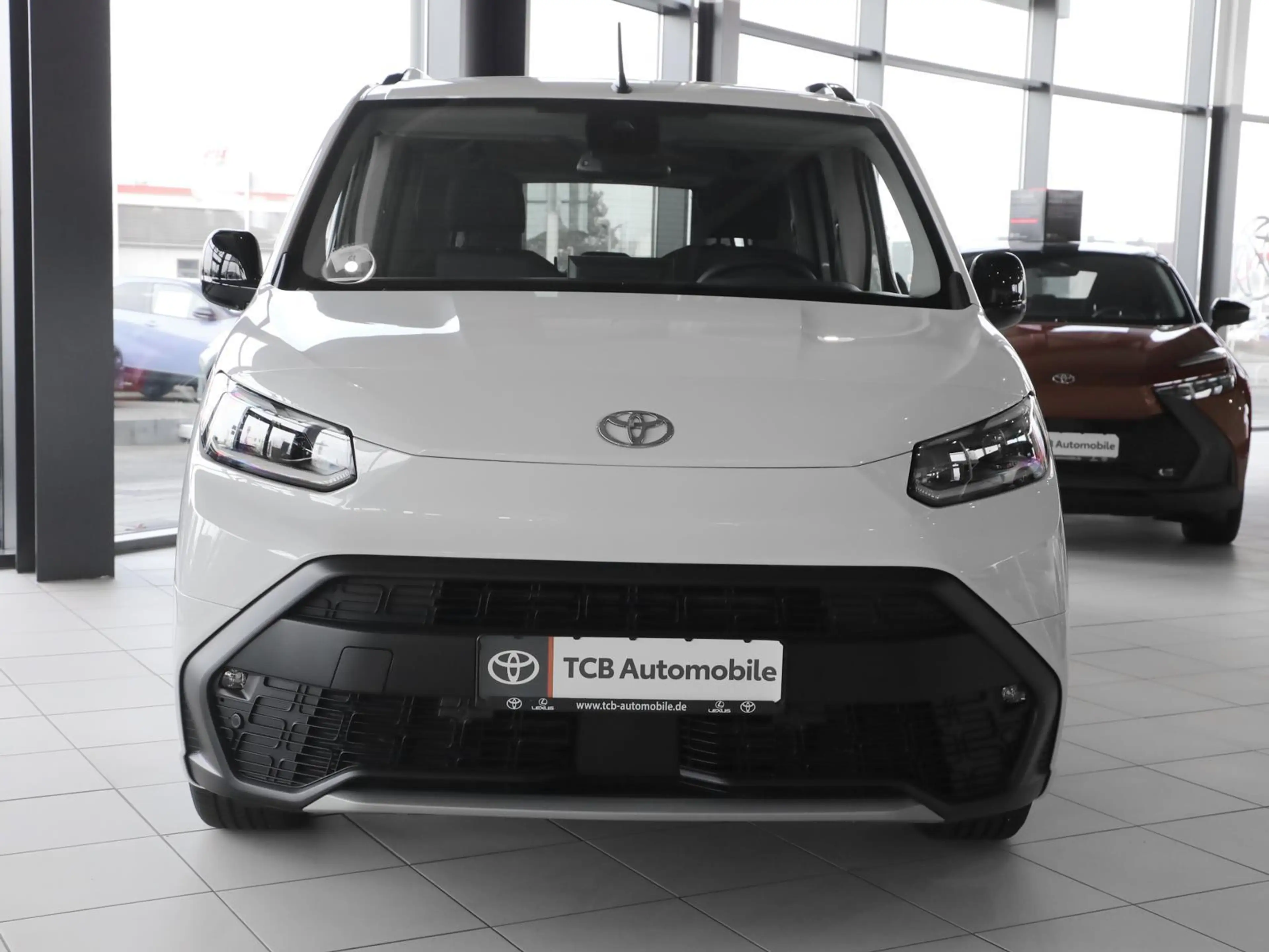 Toyota Proace City Verso Electric L1 Lounge NAVI SHZ BT — photo 5
