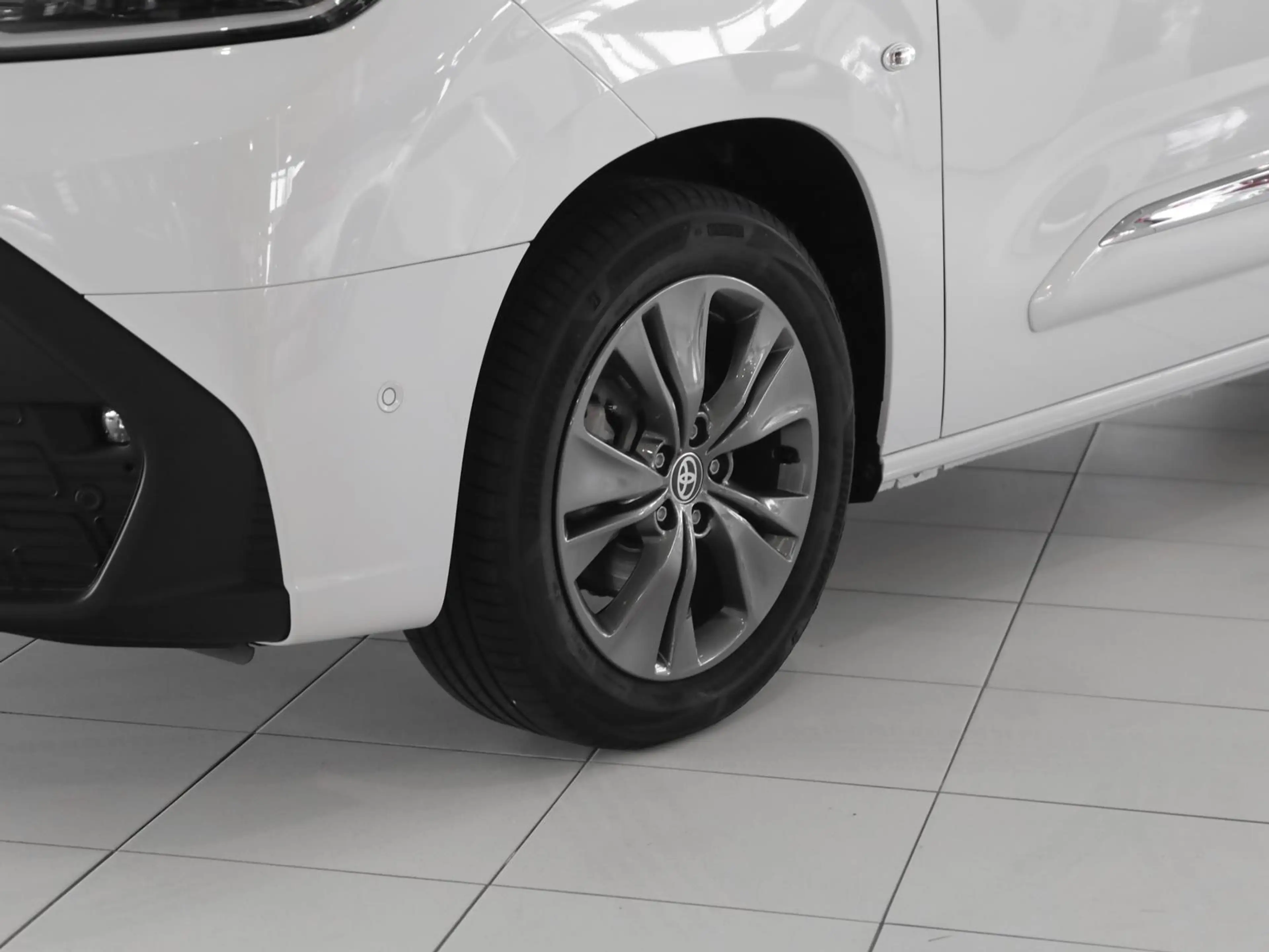 Toyota Proace City Verso Electric L1 Lounge NAVI SHZ BT — photo 9