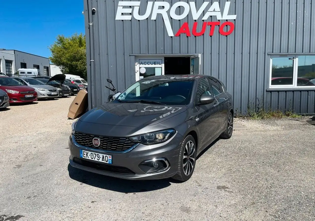 Fiat Tipo 1.4 t-jet turbo 120ch s\u0026s lounge 5p