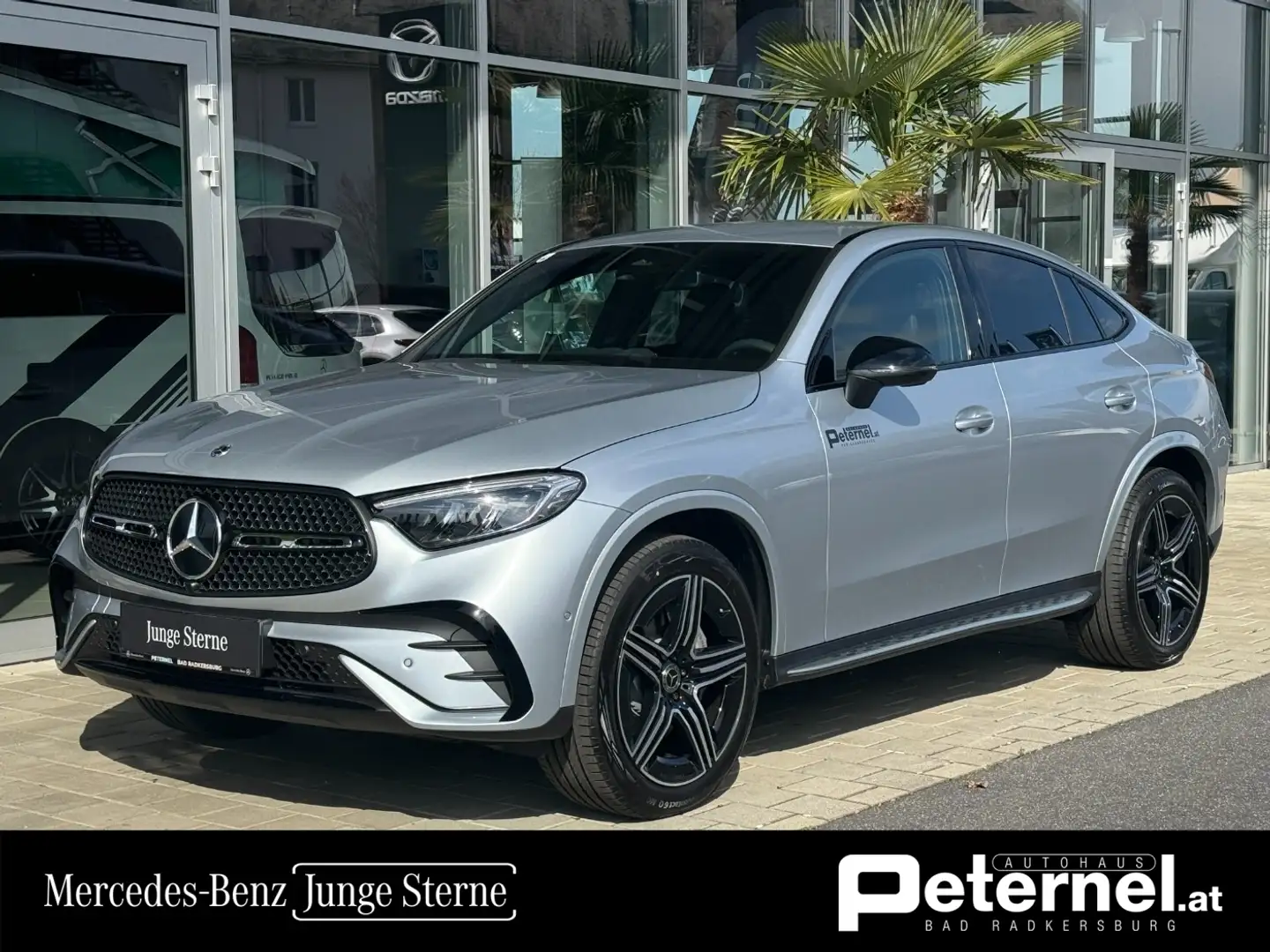 Mercedes-Benz GLC 220 d 4MATIC Coupé AMG Night MBUX Navi RKam Silber - 1