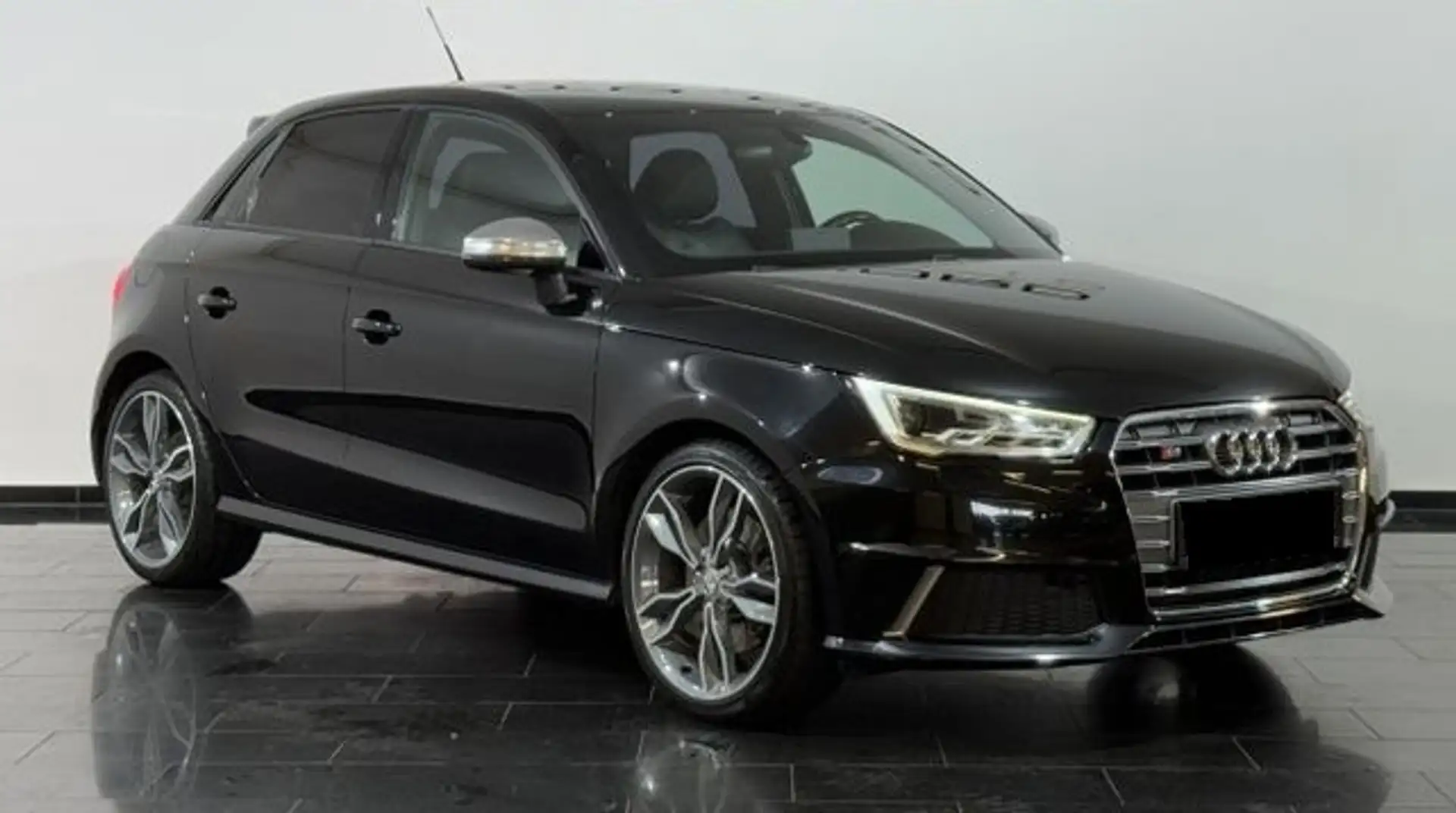 Audi S1 Sportback 2.0 TFSI Noir - 2