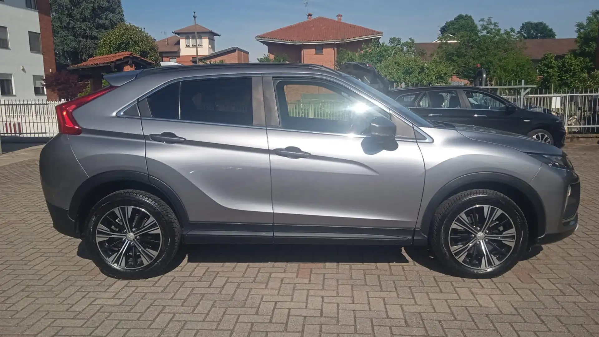 Mitsubishi Eclipse Cross Eclipse Cross 2.2 Diamond 4wd auto euro6 d-temp Grigio - 2
