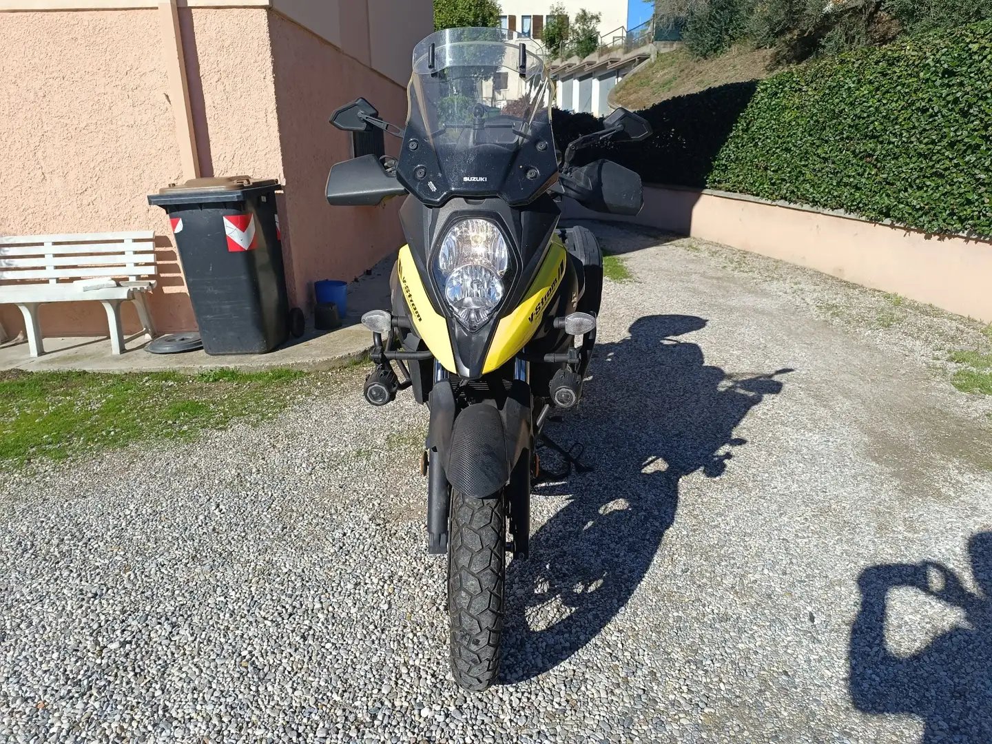 Suzuki V-Strom 650 XT XT abs Jaune - 1