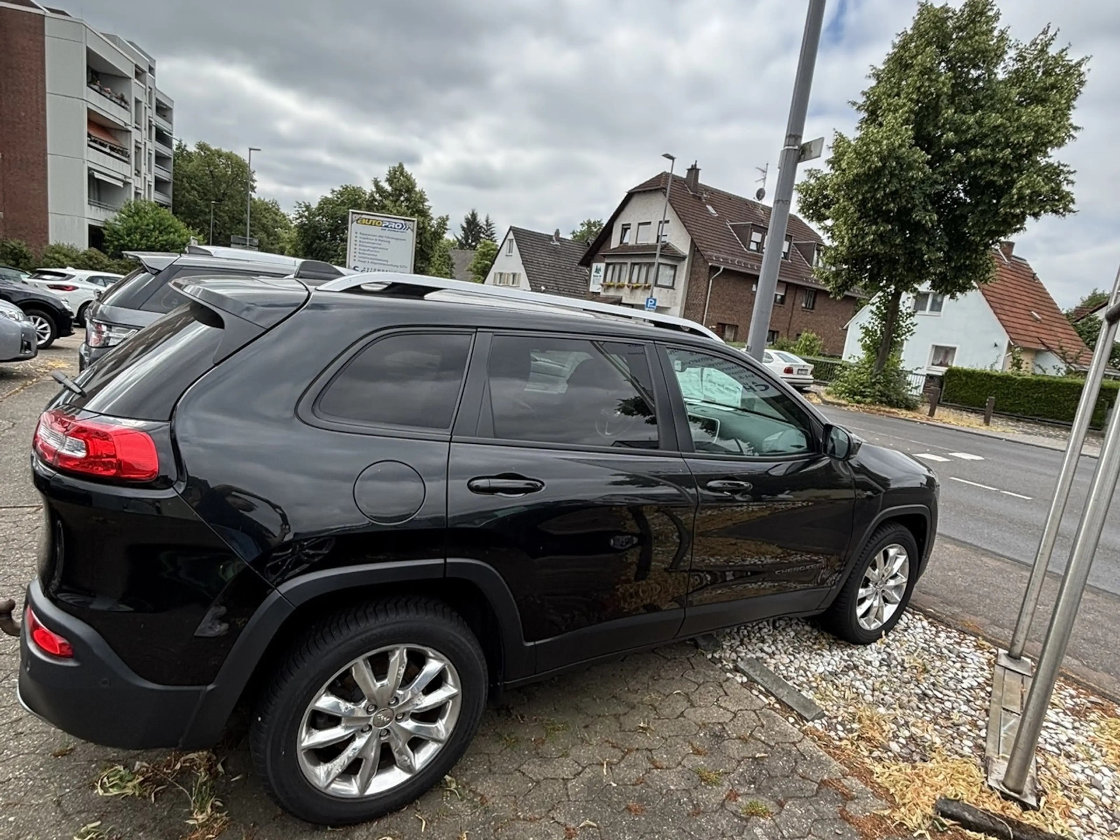 Jeep Cherokee Limited 4WD,Navi,Leder,AHK — photo 5
