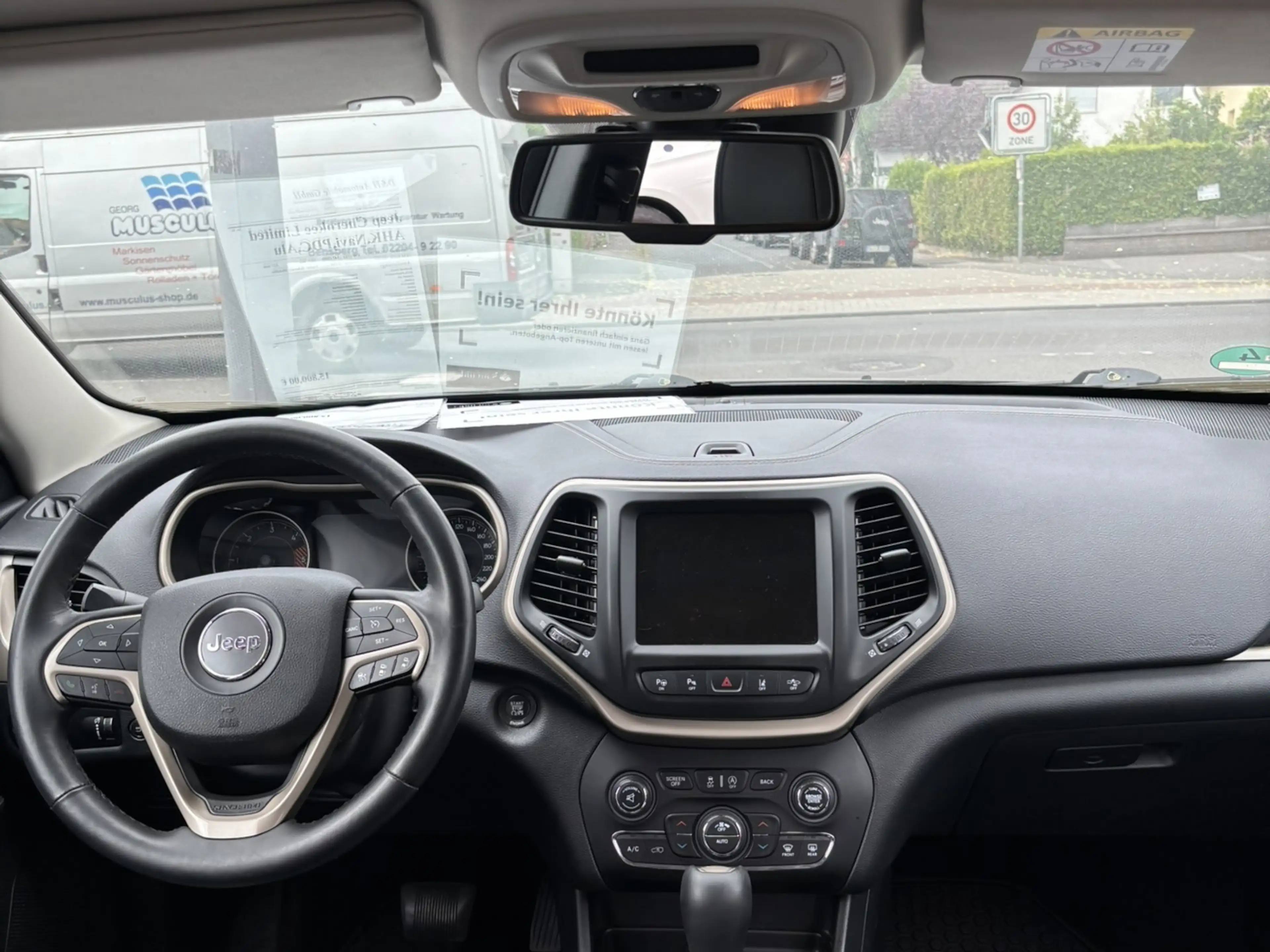 Jeep Cherokee Limited 4WD,Navi,Leder,AHK — photo 11
