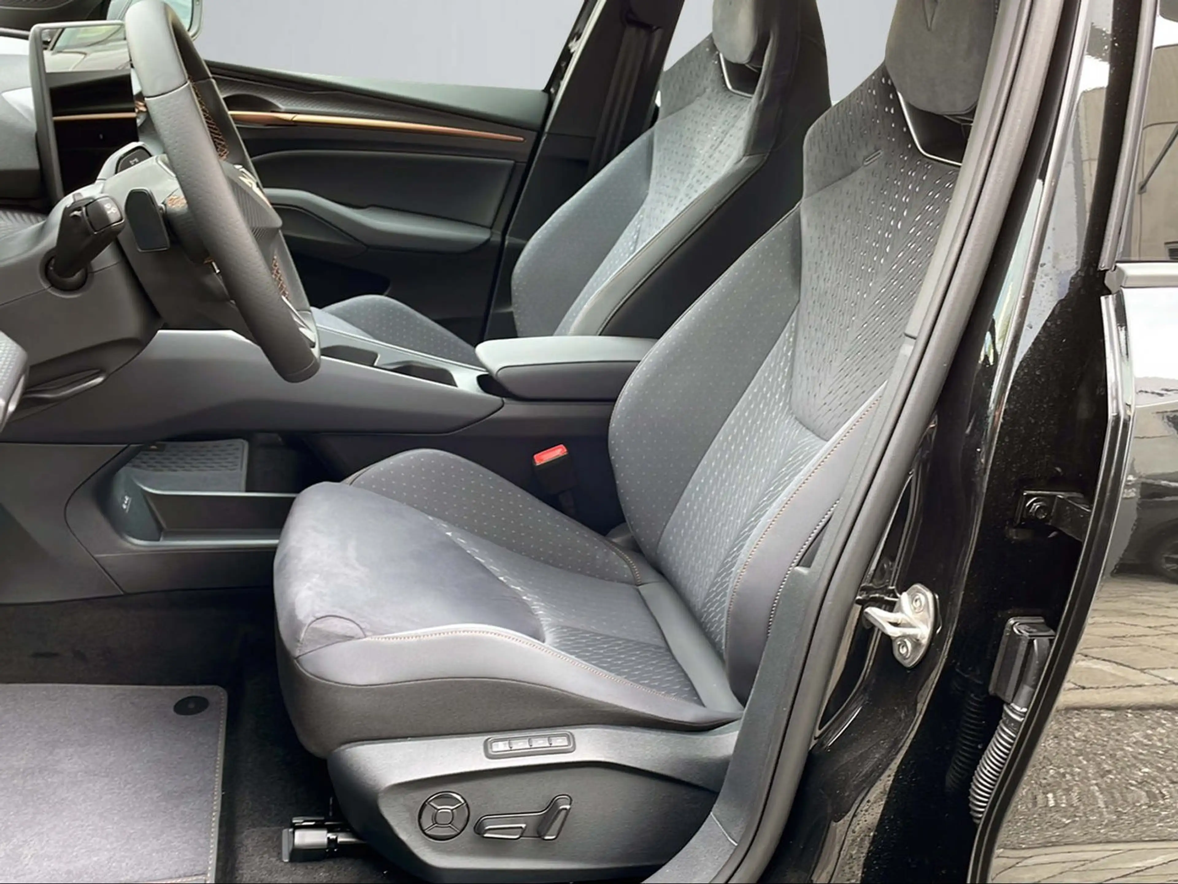 CUPRA Raval ENDURANCE 52/55 155kW/210 PS — photo 9