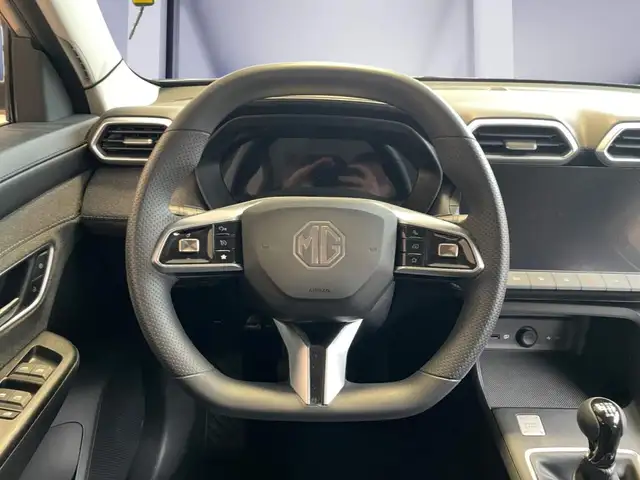 MG MG ZS view 9