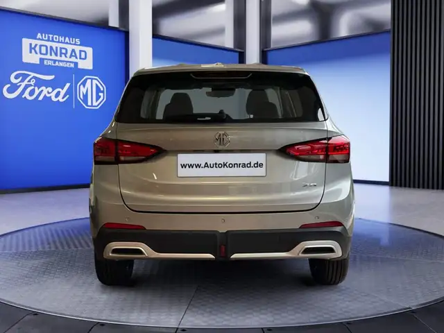 MG MG ZS view 5