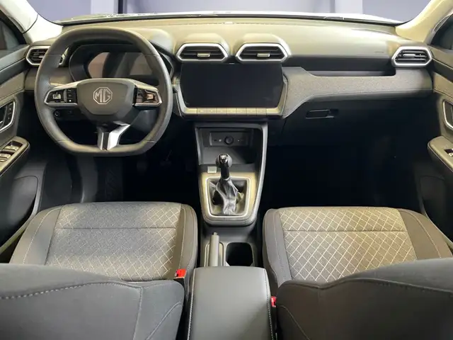 MG MG ZS view 8