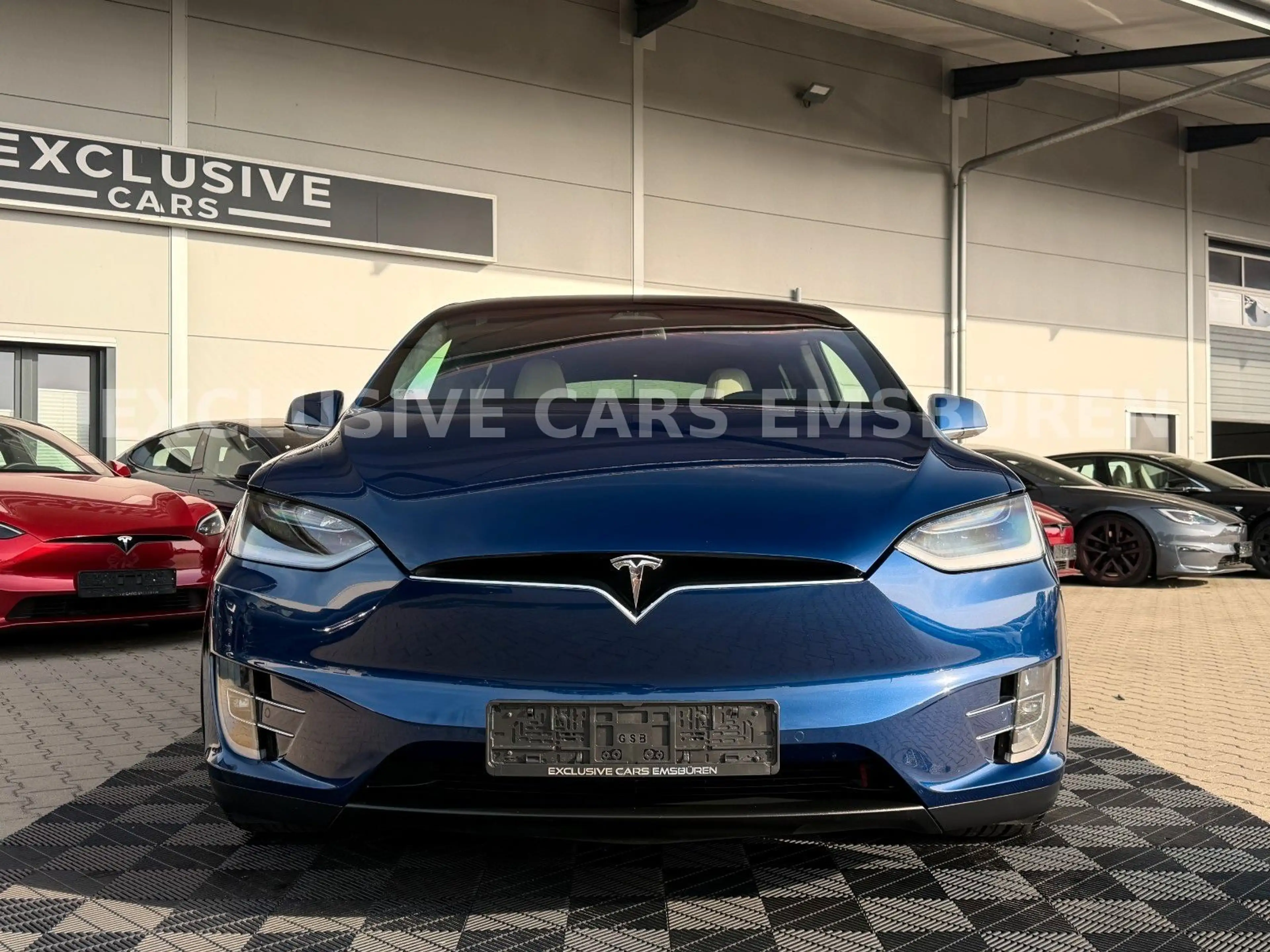 Tesla Model X MODEL X LONG RAVEN LONG RANGE | CCS | 1. Hand — photo 2