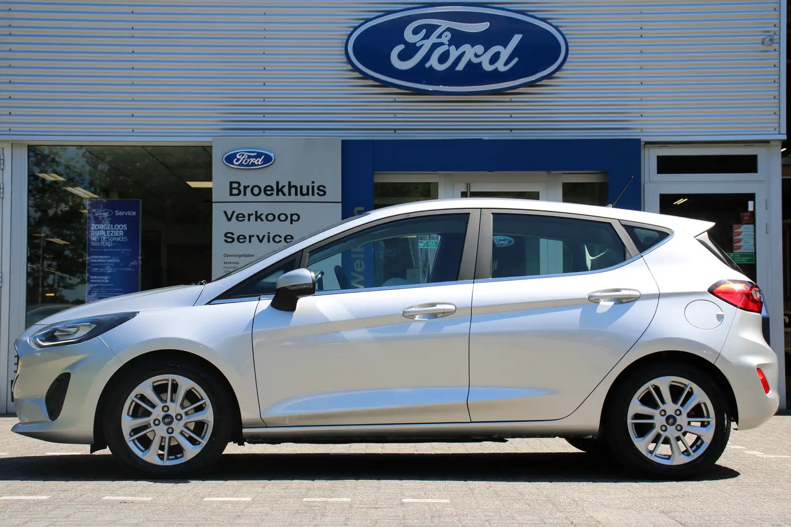 Ford Fiesta 1.0EB 125PK TITANIUM NL-AUTO! | 1 EIGENAAR! | DEAL Blau - 2