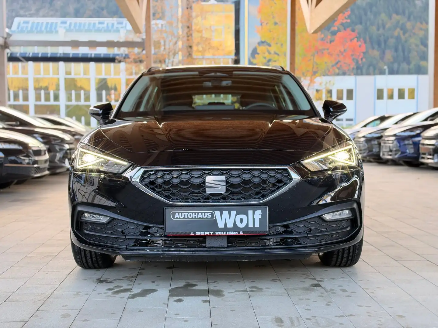 SEAT Leon Style Edition 1.5TSI 115PS Schwarz - 2
