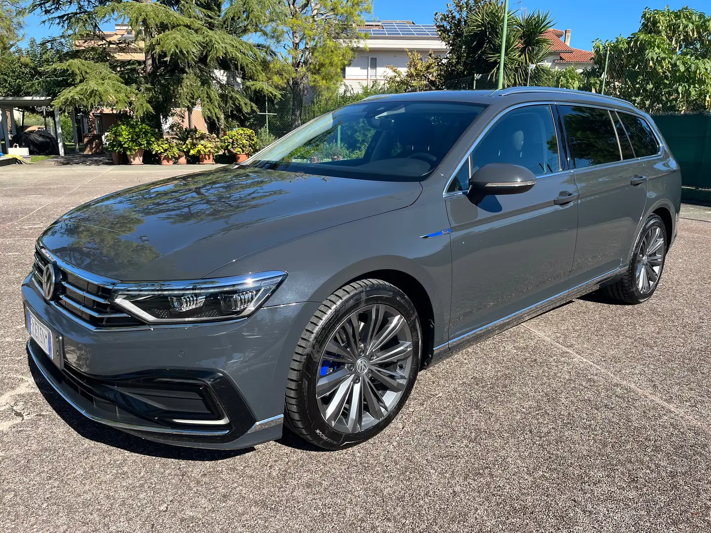 Volkswagen Passat Variant Passat VIII 2019 Variant 1.4 phev GTE dsg Grigio - 1