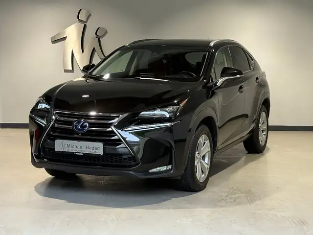 Lexus NX 300 NX 300h E-FOUR Luxury Line 4WD Mark Levinson TOP
