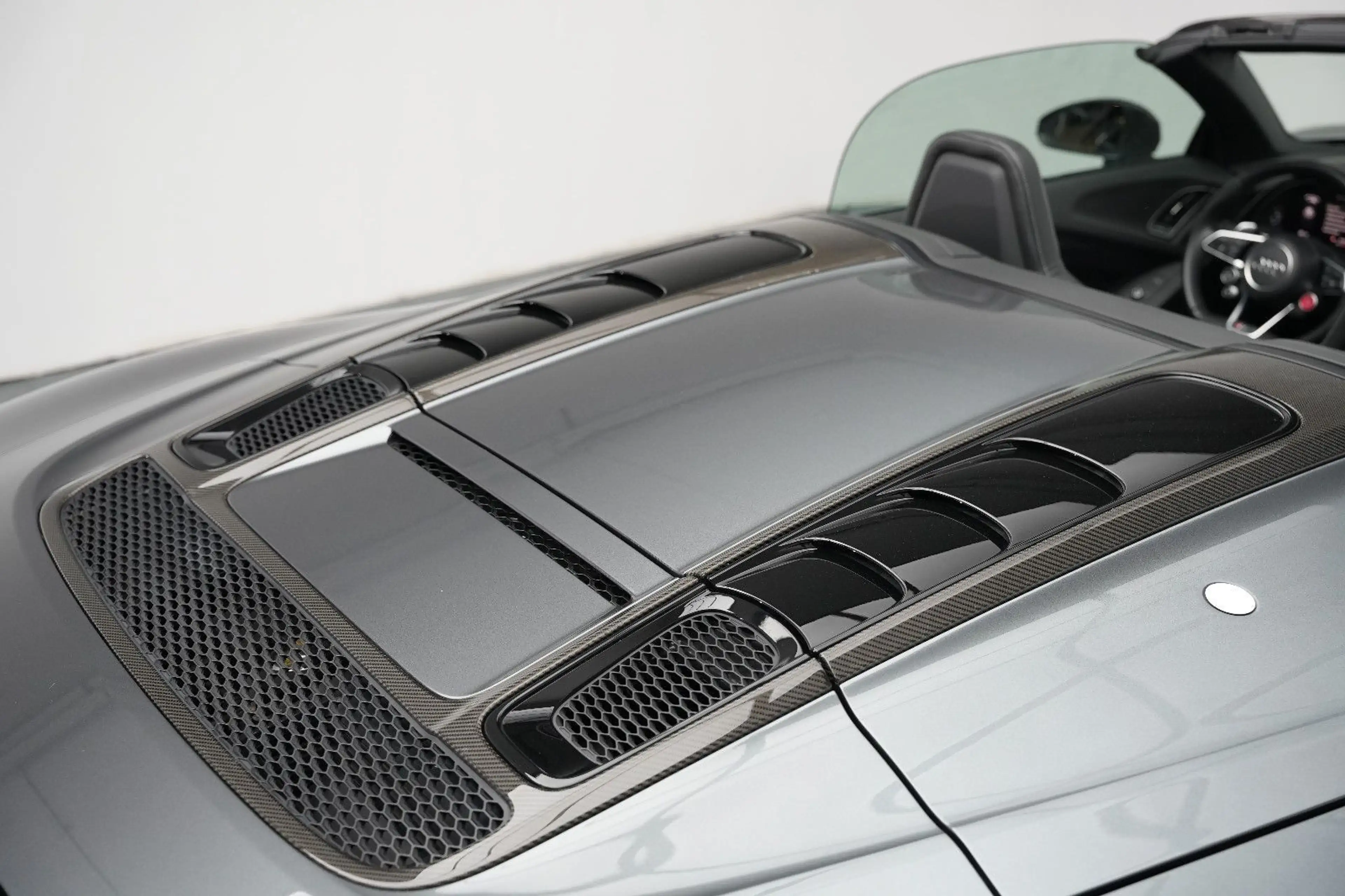 Audi R8 Spyder 5.2 FSI quattro performance/FULL-CARBO — photo 12