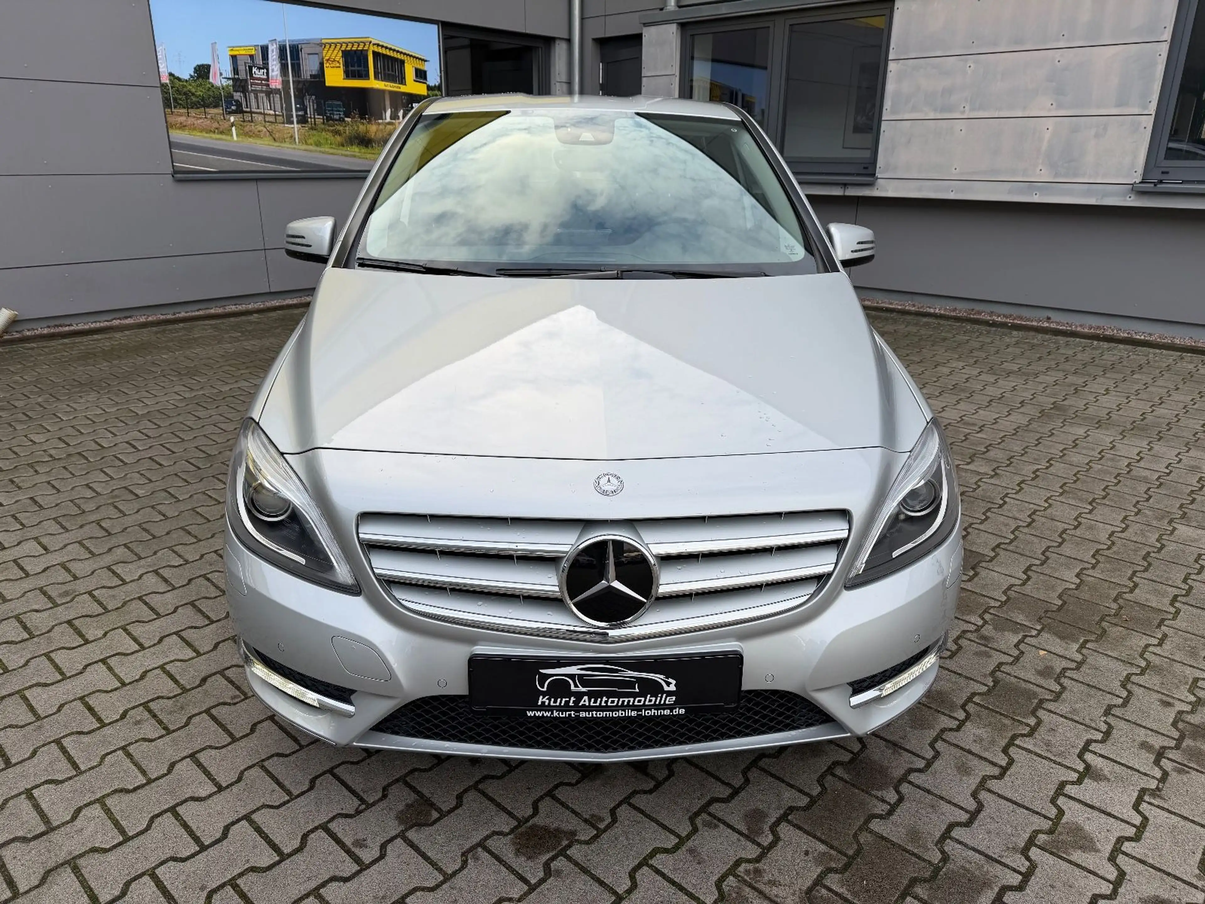 Mercedes-Benz B 250 B B 250/SHZ/AUTOMATIK/ALU/18000KM — photo 9