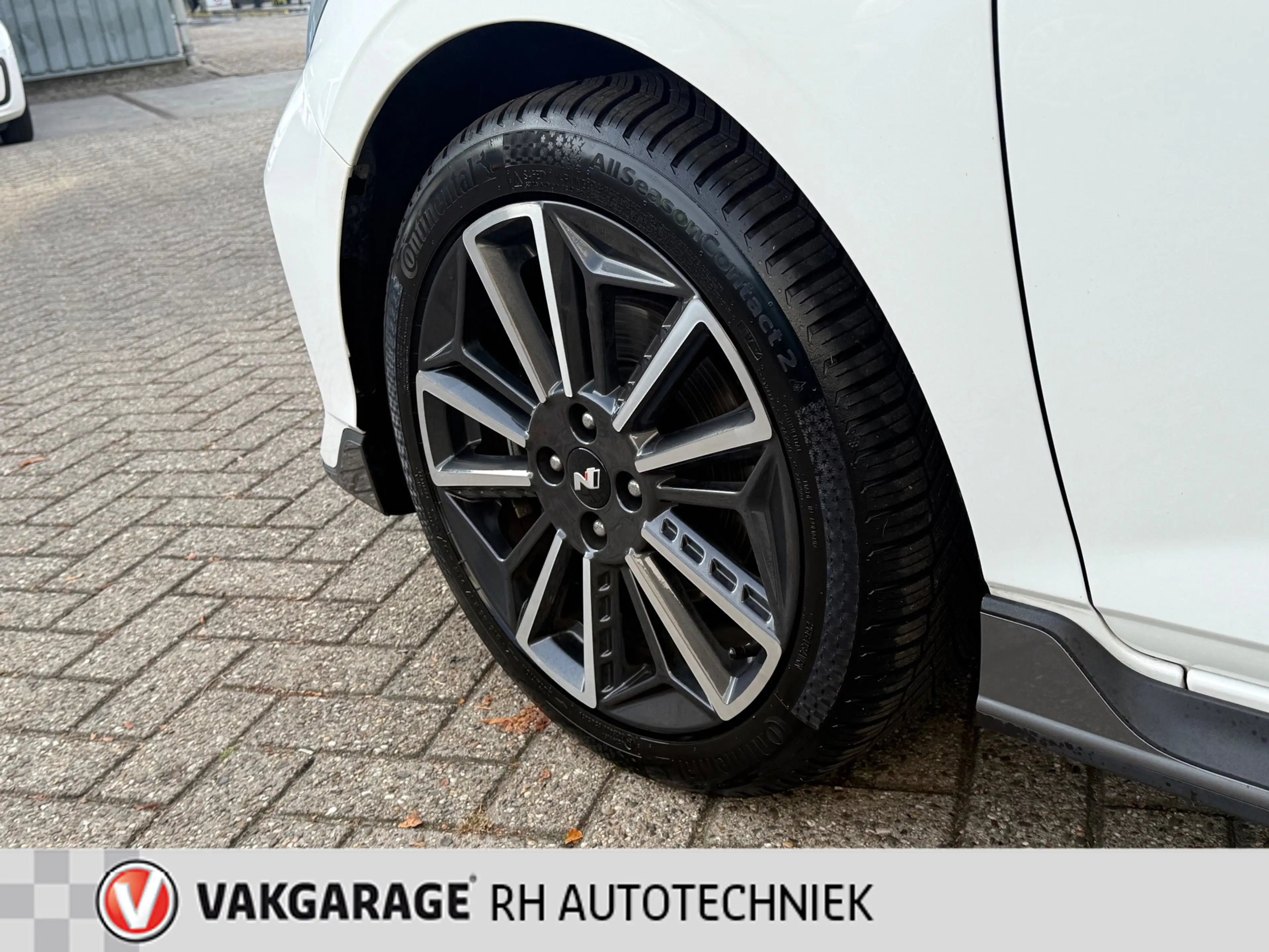 Hyundai i20 1.0 T-GDI N Line — photo 34