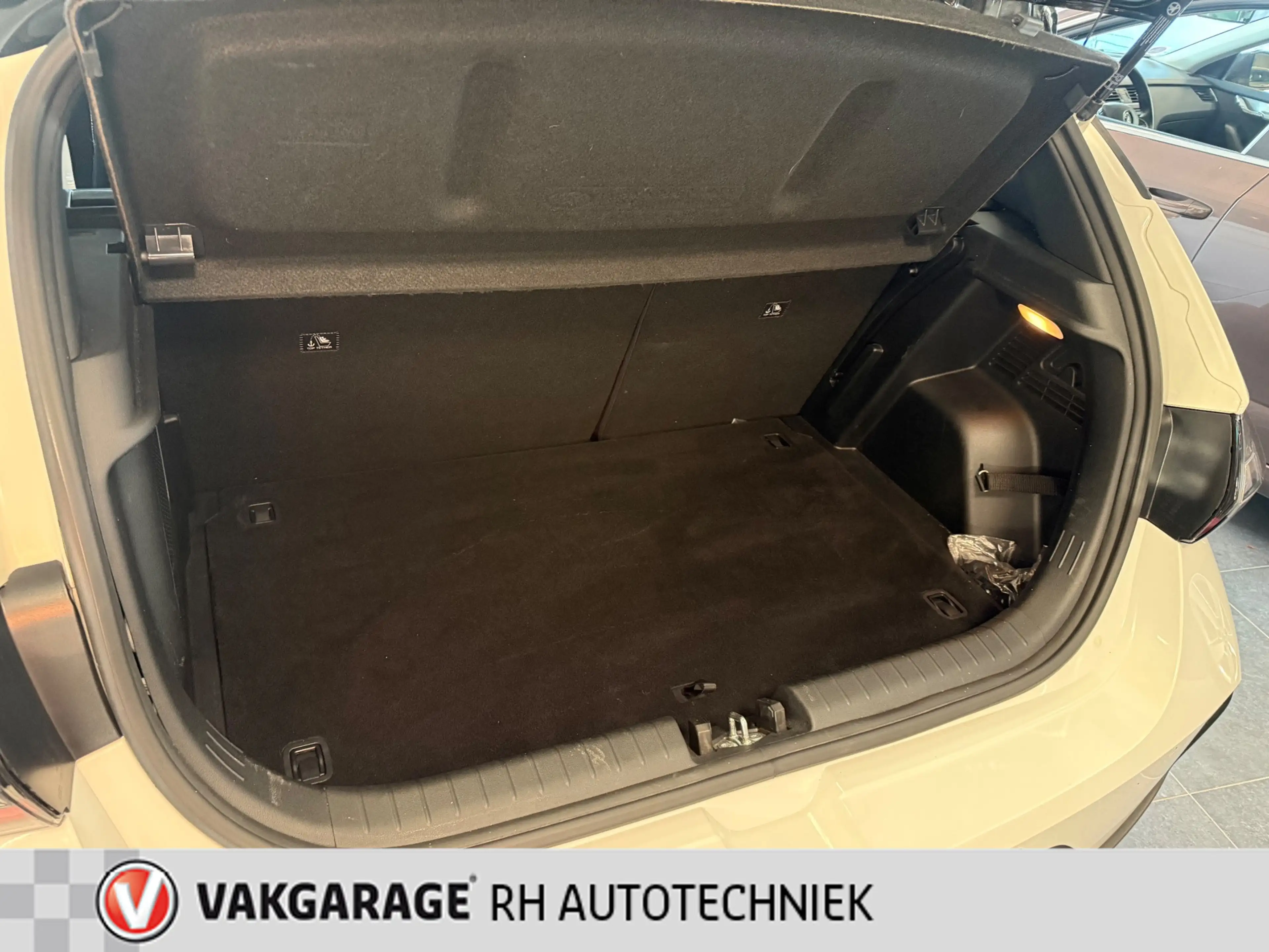 Hyundai i20 1.0 T-GDI N Line — photo 33