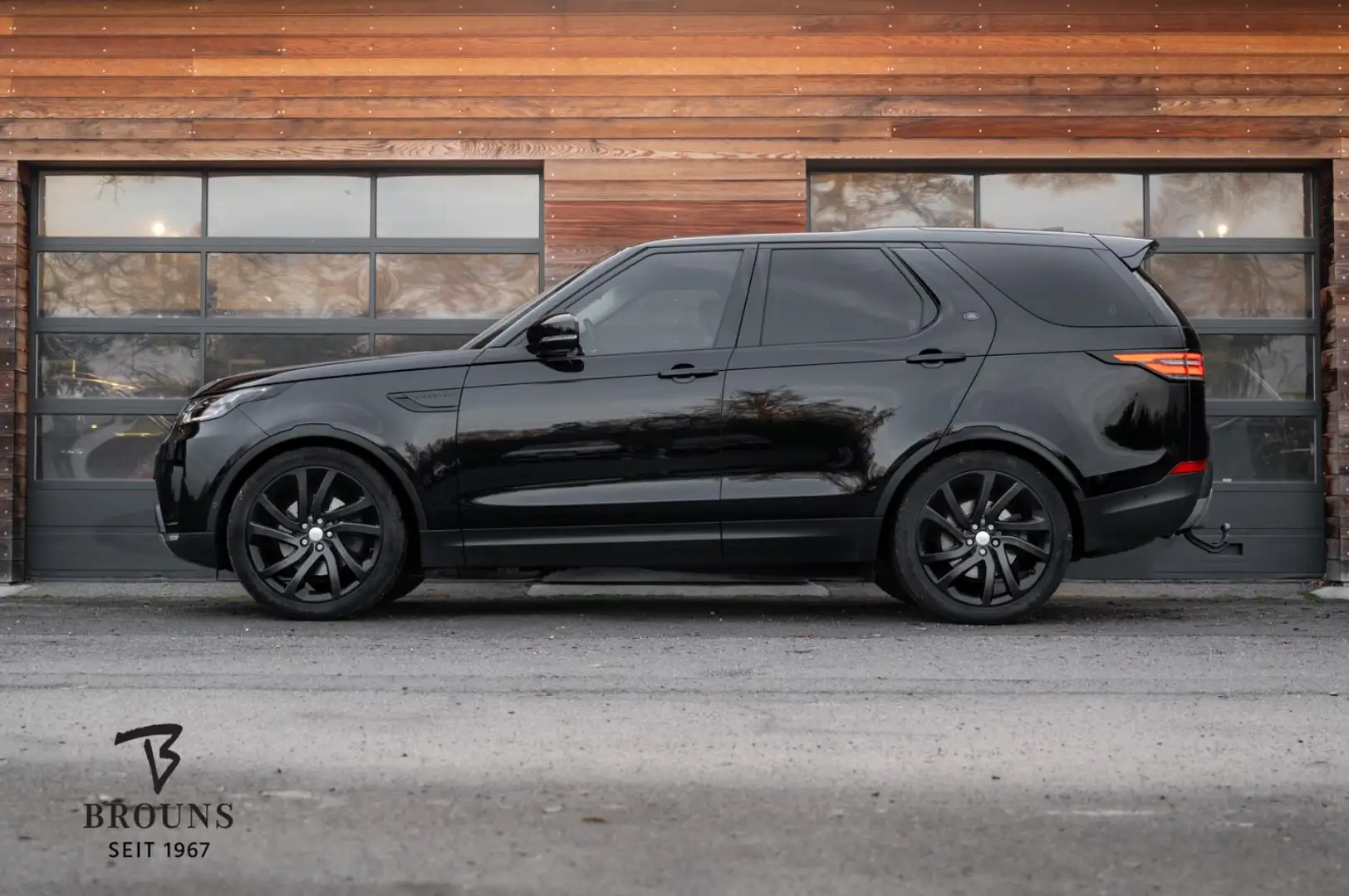 Land Rover Discovery 5 First Edition TD6 259PS |7Si|22"|360 Schwarz - 2