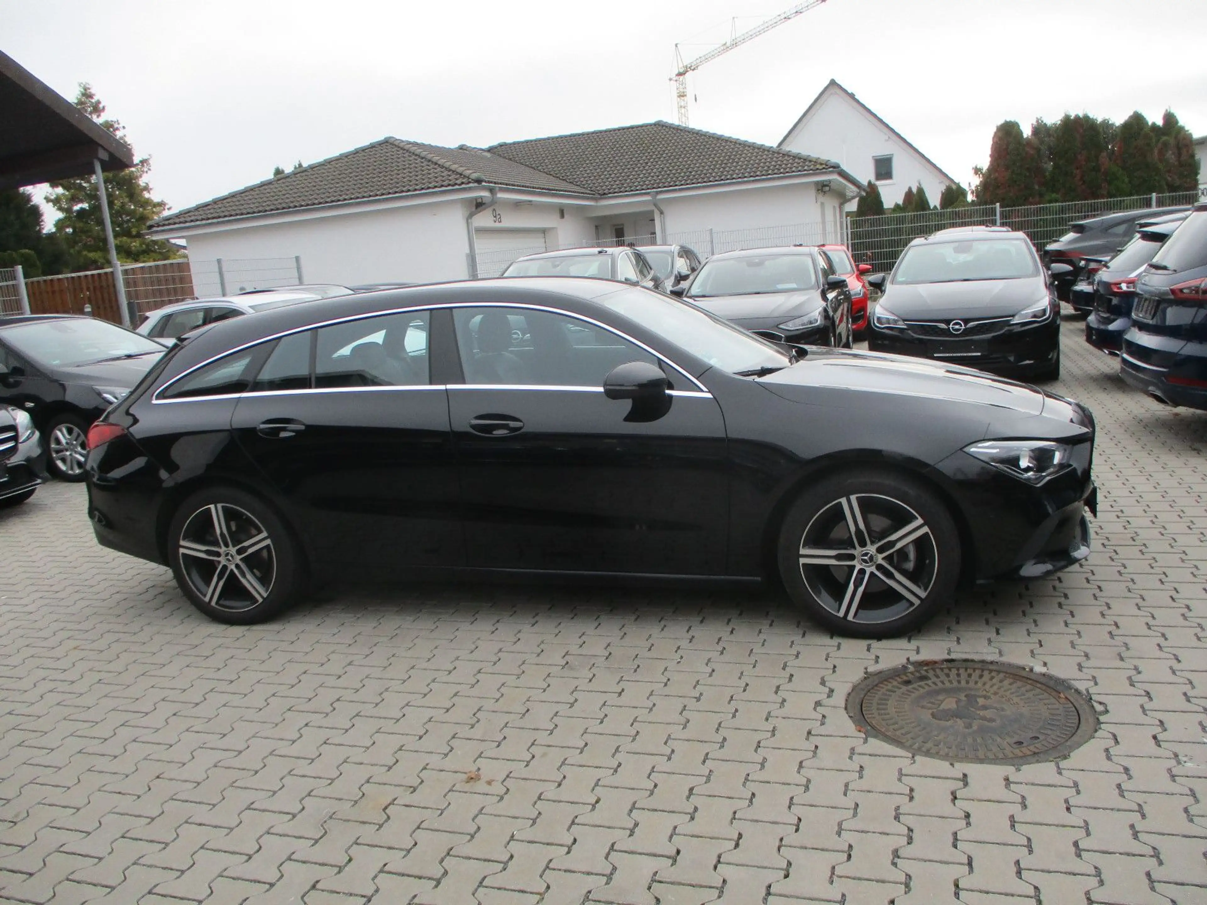 Mercedes-Benz CLA 200 CLA 200 d NAVI LEDER KAMERA TOTW LED SPURH PDC — photo 16