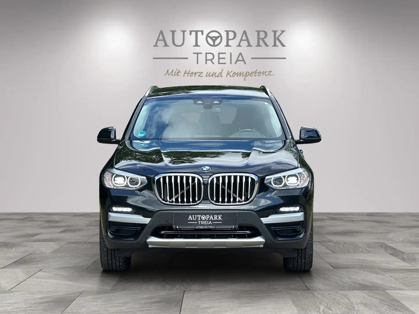 BMW X3 xDrive 20d xLine (LED-TEILLEDER-TEMPO-SHZ) Zwart - 2