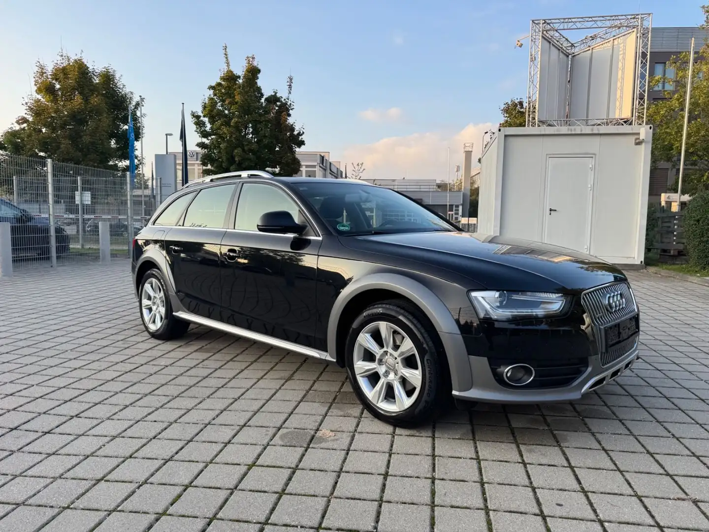 Audi A4 allroad quattro 2.0 TDI Inspekt. neu/Garantie Schwarz - 1