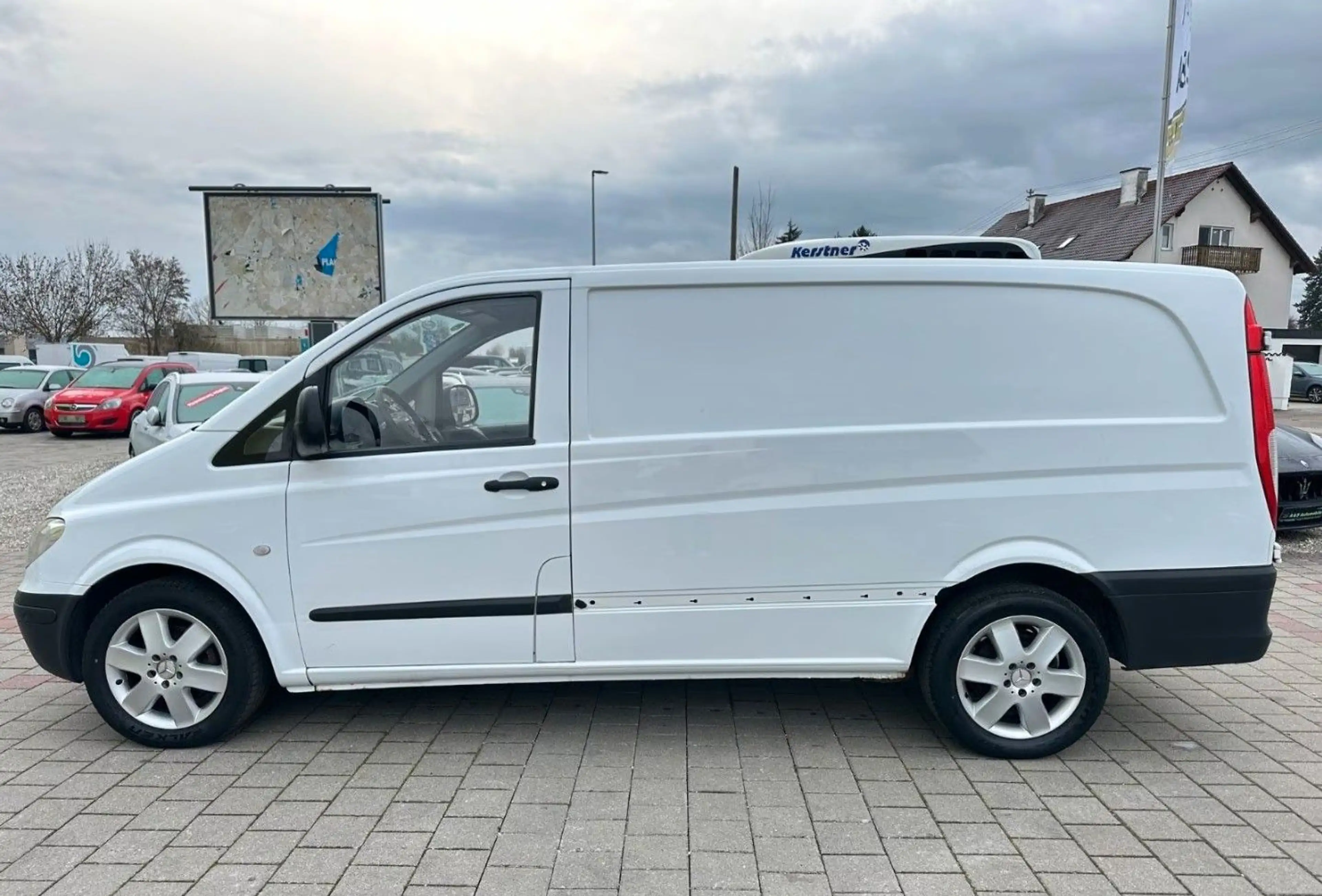 Mercedes-Benz Vito 120 CDI lang Aut. Kühlkasten Kerstner AHK — photo 8