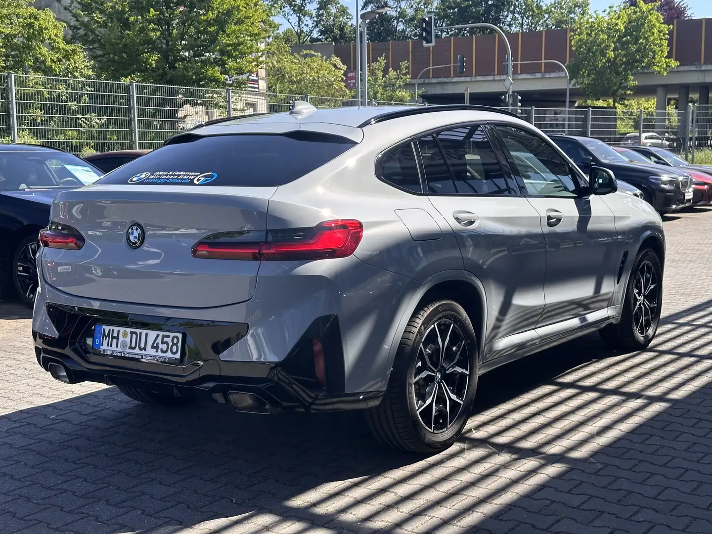 BMW X4 xDrive30i M Sport //DrivingAssistant Stop&Go Szürke - 2
