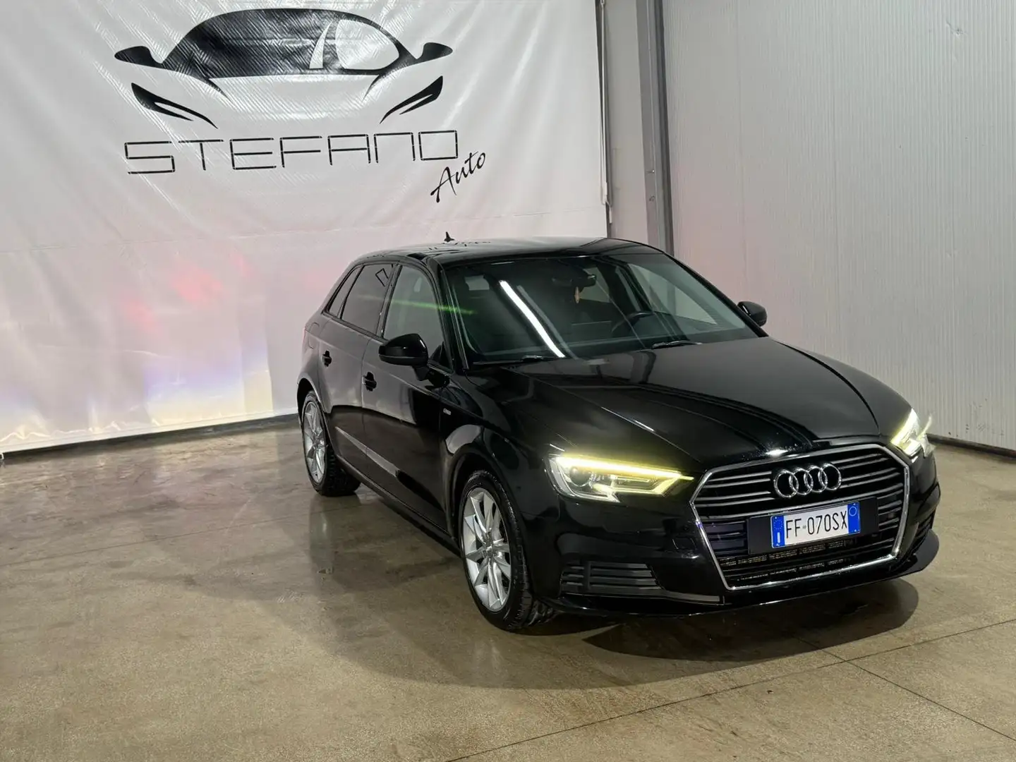 Audi A3 A3 2016 Sportback Sportback 2.0 150cv s-tronic Negro - 2