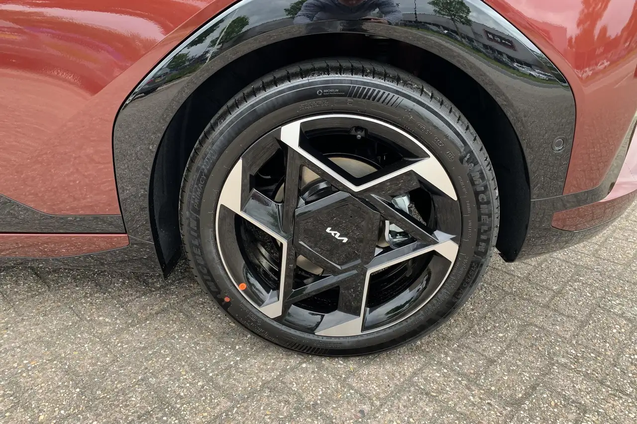 Kia EV4 2026