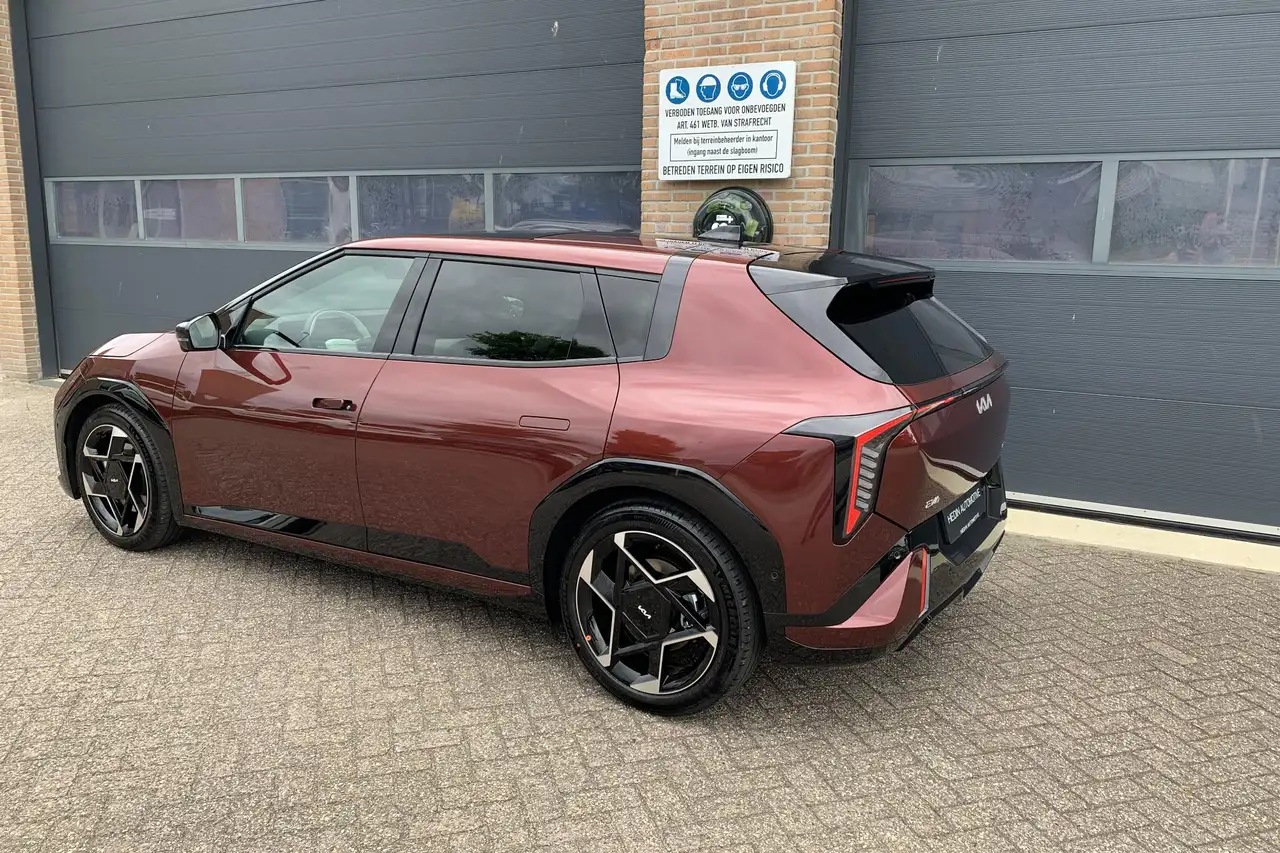 Kia EV4 2026