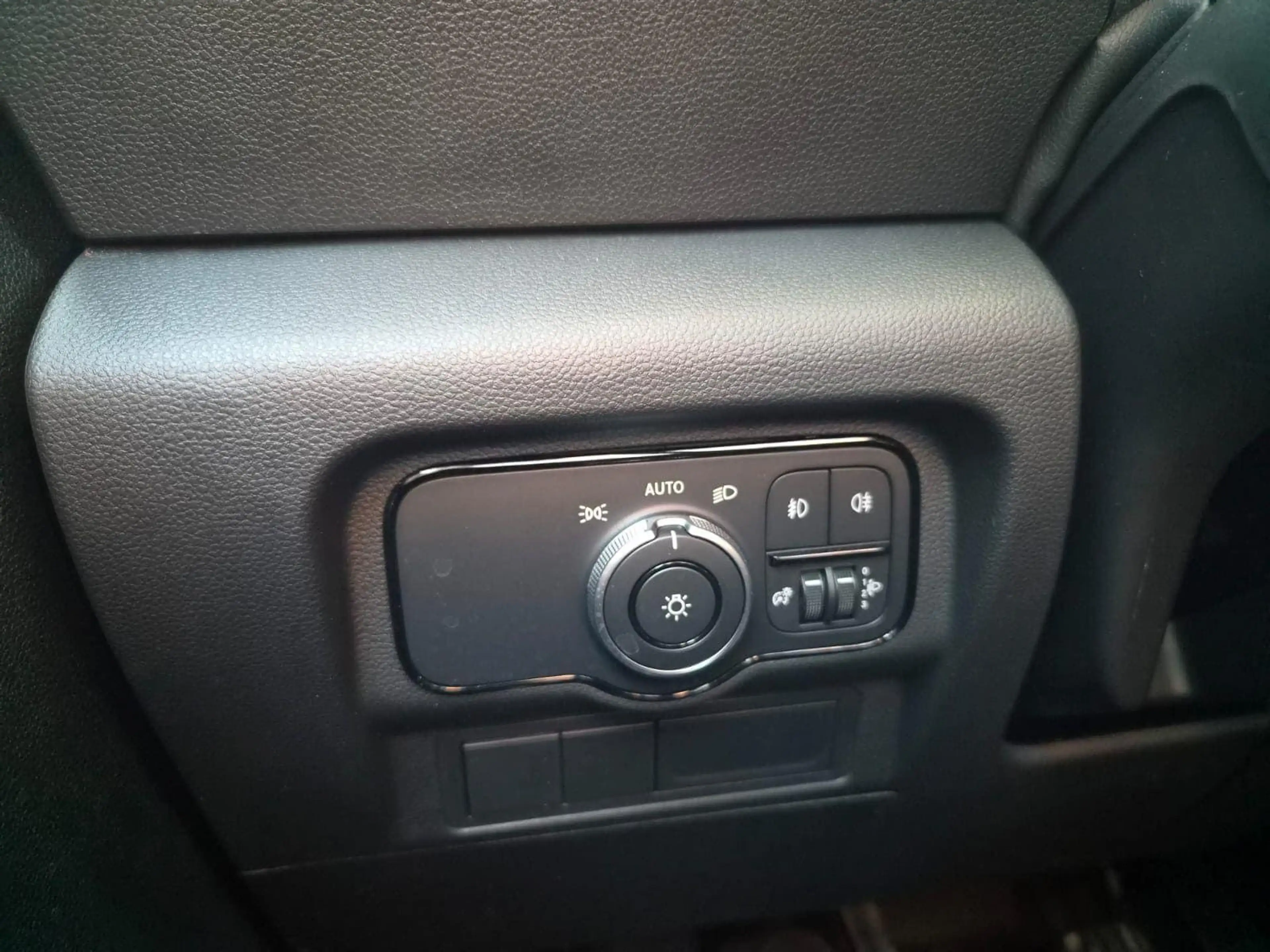 Mercedes-Benz Citan 108 PRO L1 1.5 CDI 75PS 2-Sitzer Nebelscheinw. ... — photo 15