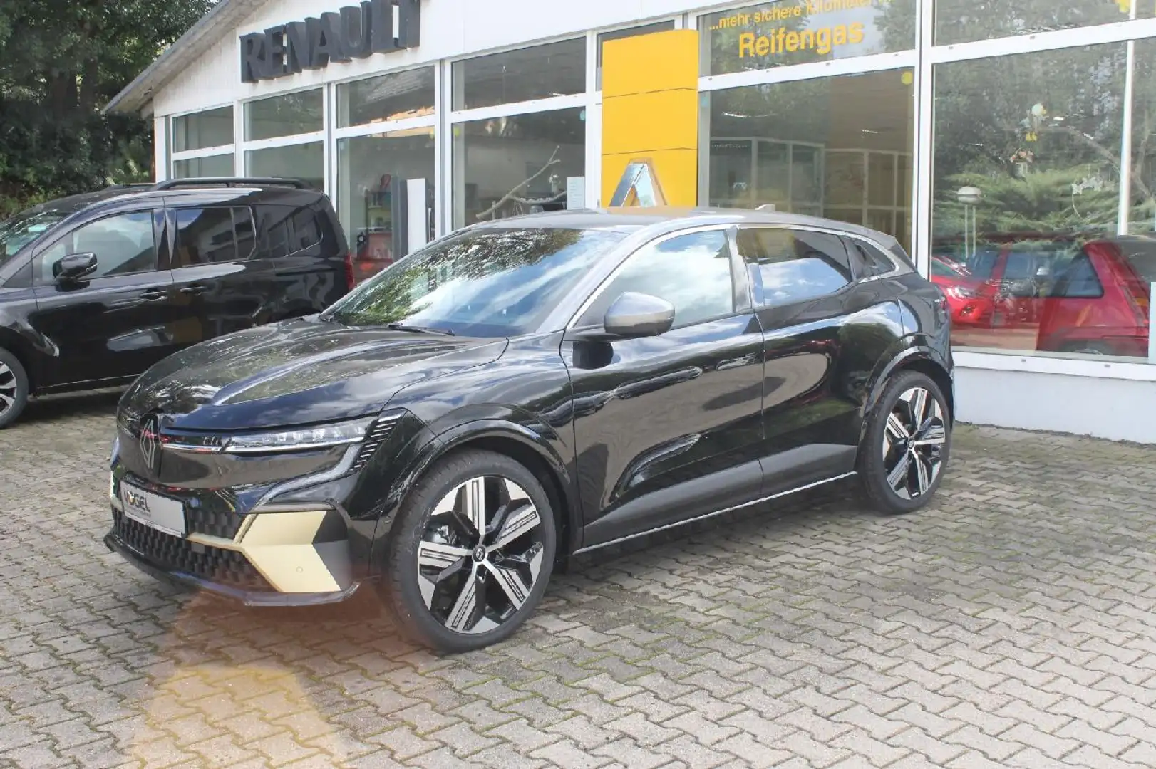 Renault Megane Iconic Zwart - 2