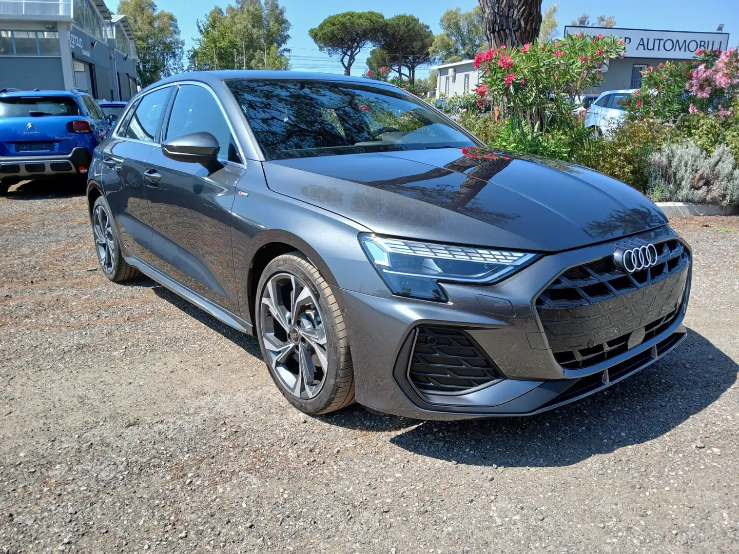 Audi A3 A3 SPB 35 TDI S tronic S line edition Grau - 1