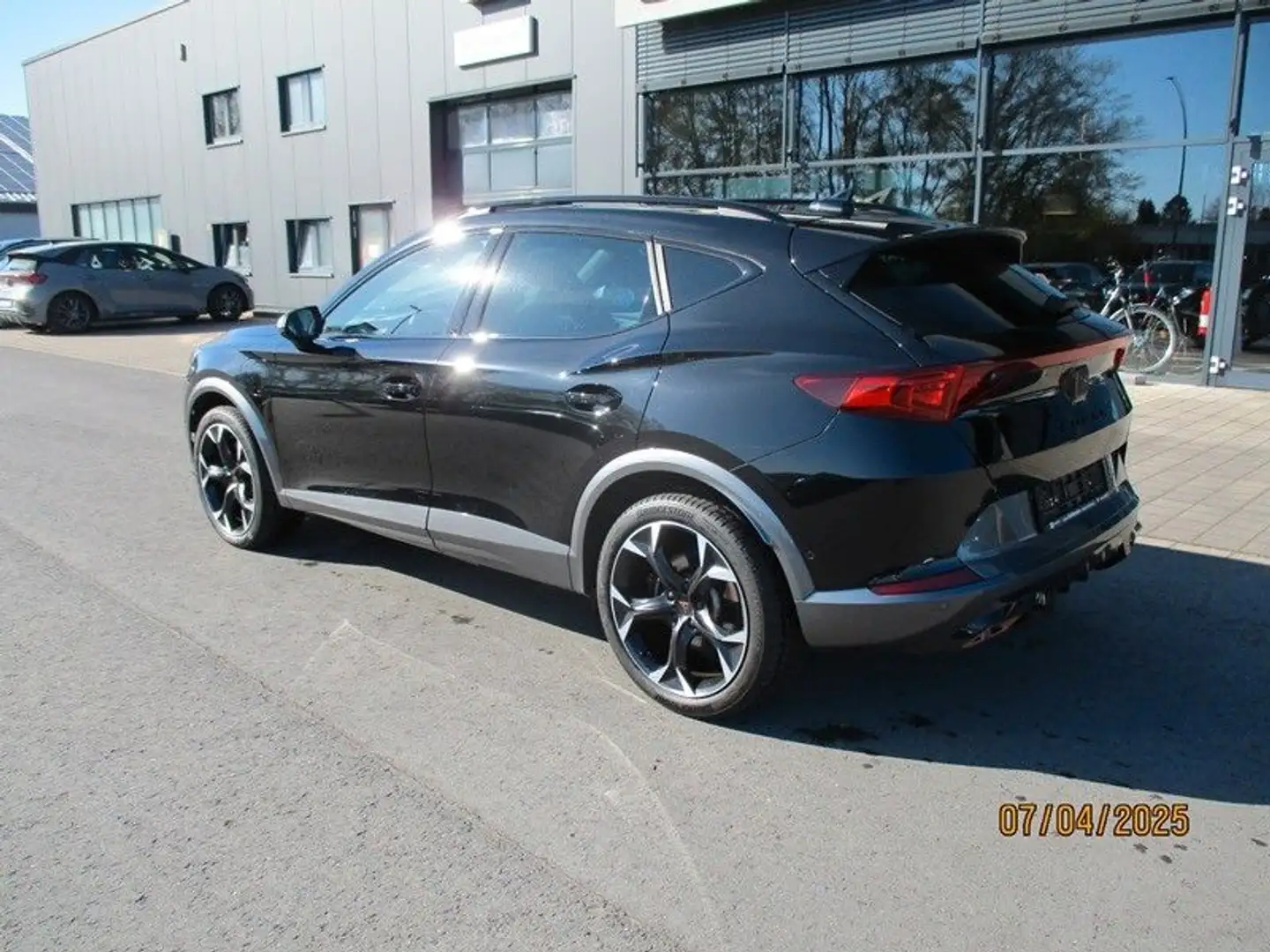 CUPRA Formentor VZ 1,4 DSG e-Hybrid *AHK*Navi*LED* Noir - 2