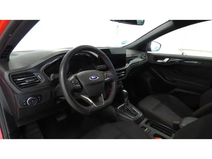 Ford Focus 2024, foto 21