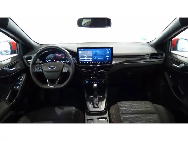 Ford Focus 2024, foto 40