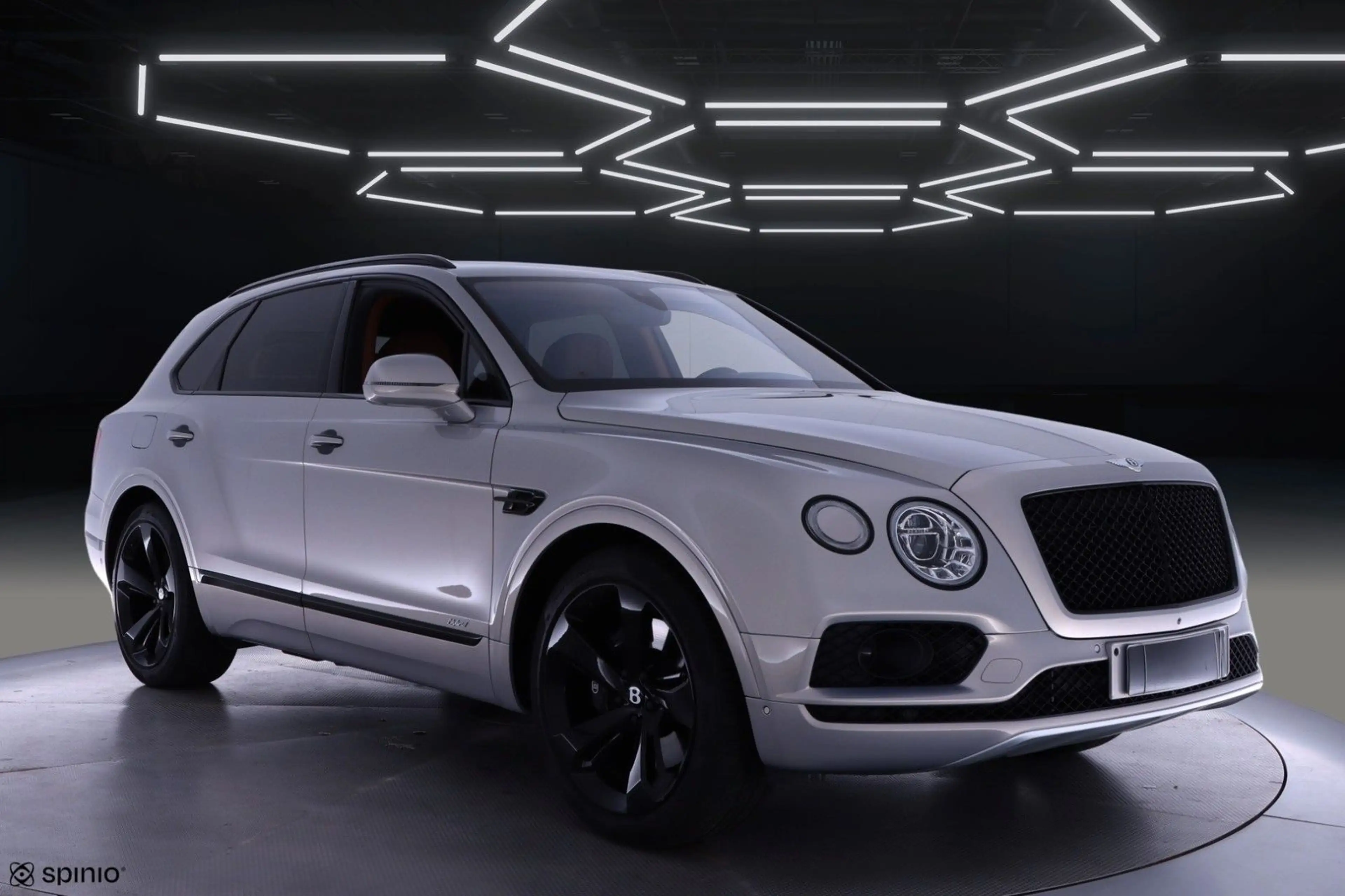 Bentley Bentayga 3.0 Hybrid 4WD Autom. — photo 6
