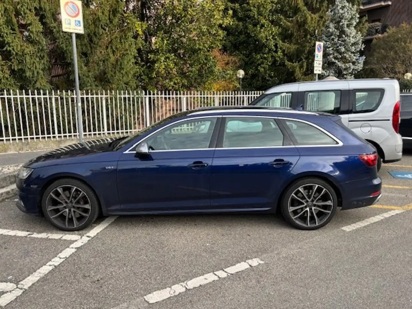 Audi S4 S4 Avant 3.0 tfsi Business quattro 354cv tiptronic Blu/Azzurro - 1