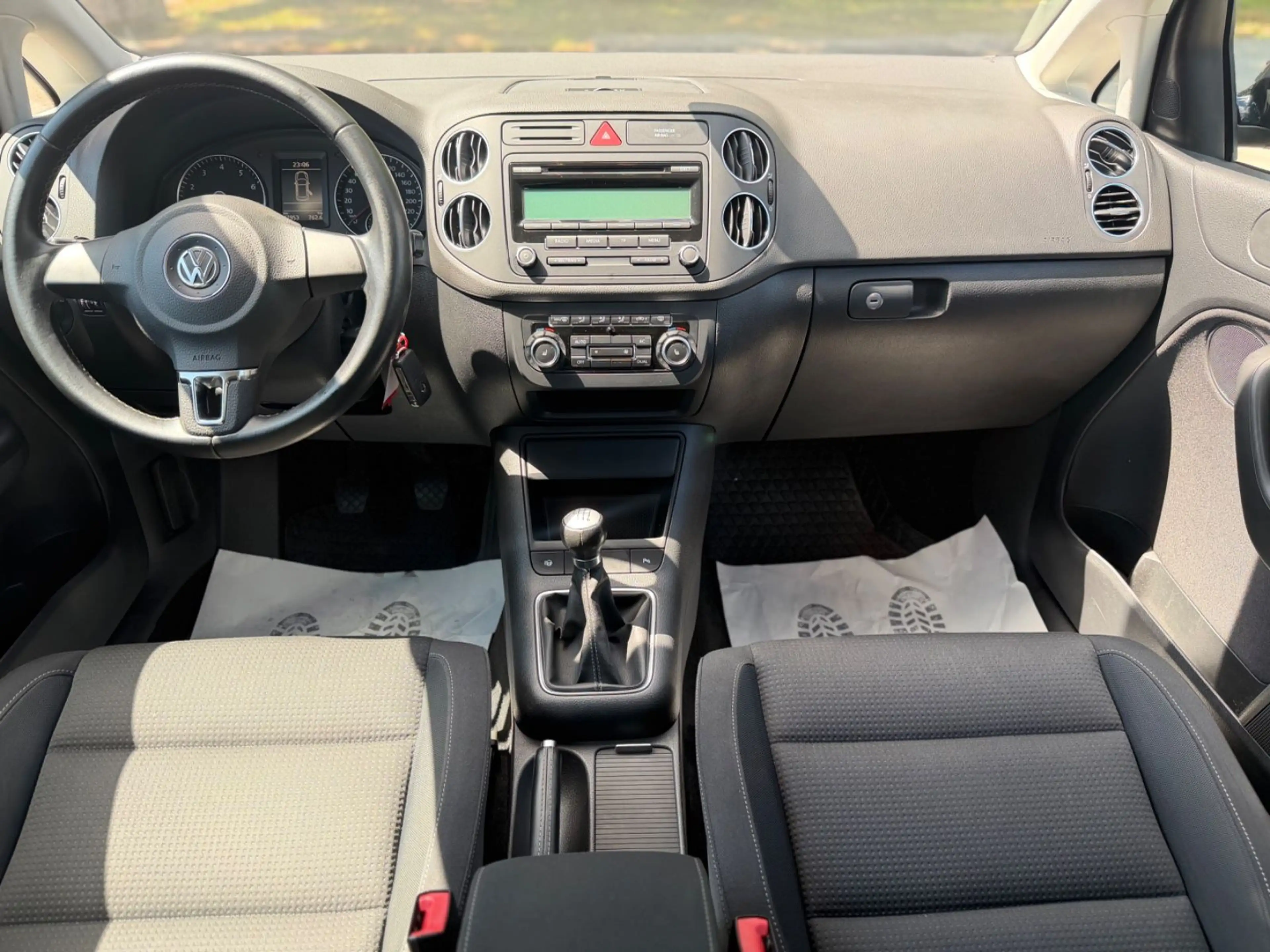 Volkswagen Golf Plus Golf*PLUS*TEAM*ALU*KLIMA*SHZ*TEMPOMAT*PDC*2.HAND — photo 14