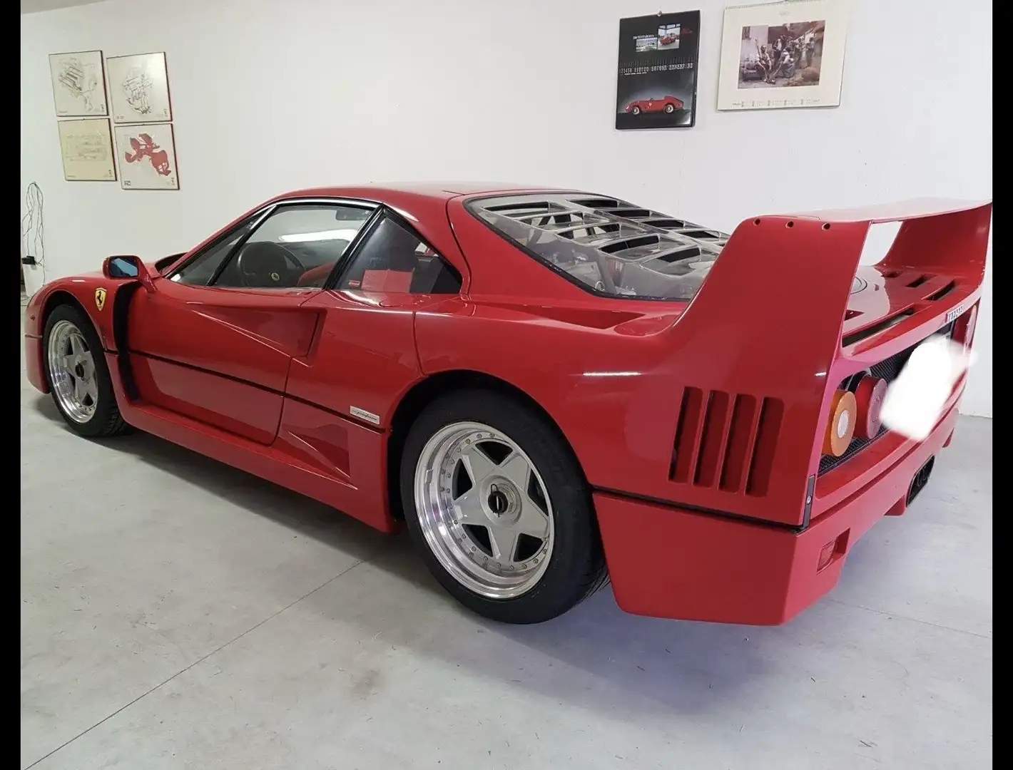 Ferrari F40 - 1